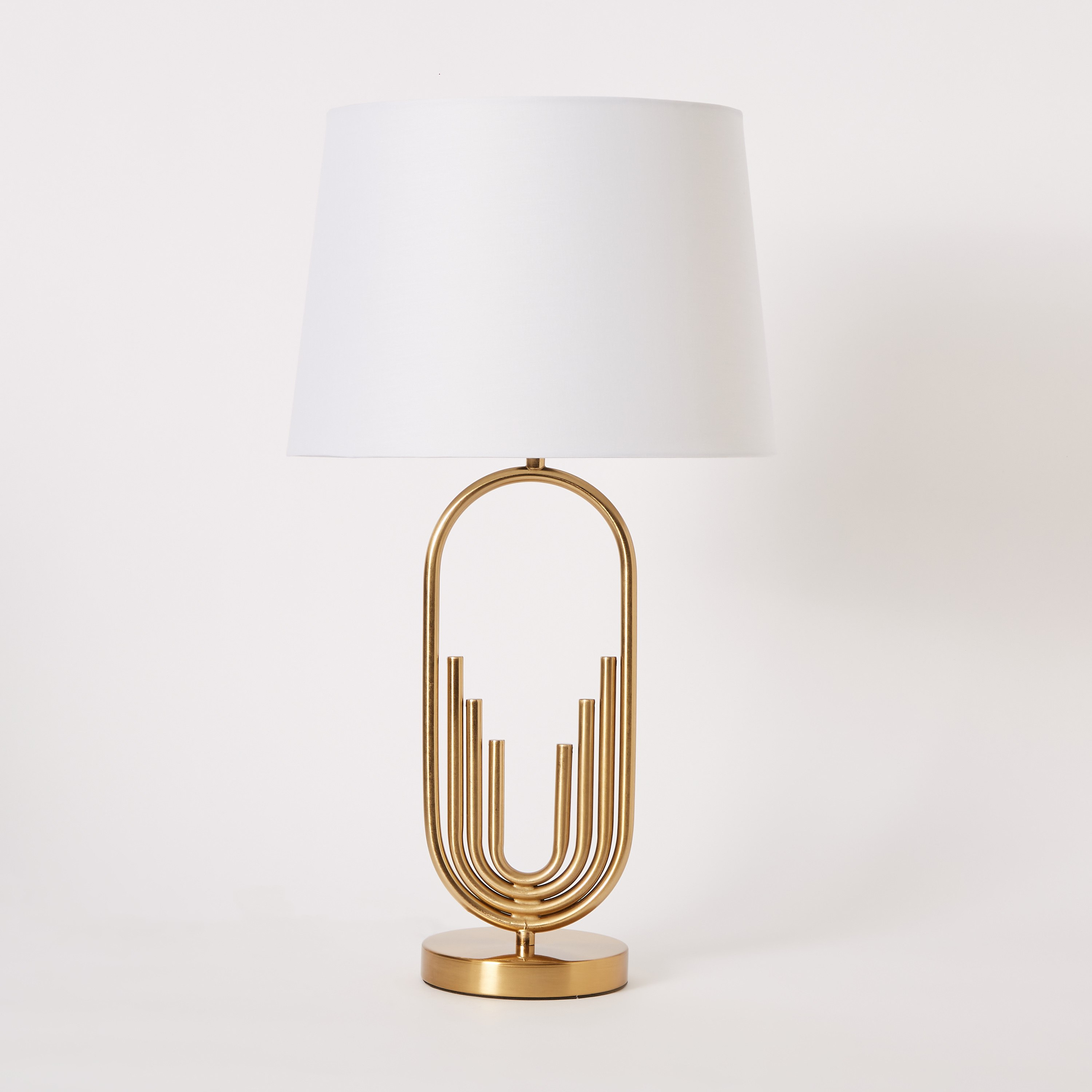 مصباح طاولة من المعدن الفاخر من دييجو - 33x57 سم-hbxlivingroom-lighting-tablelamps-image-5