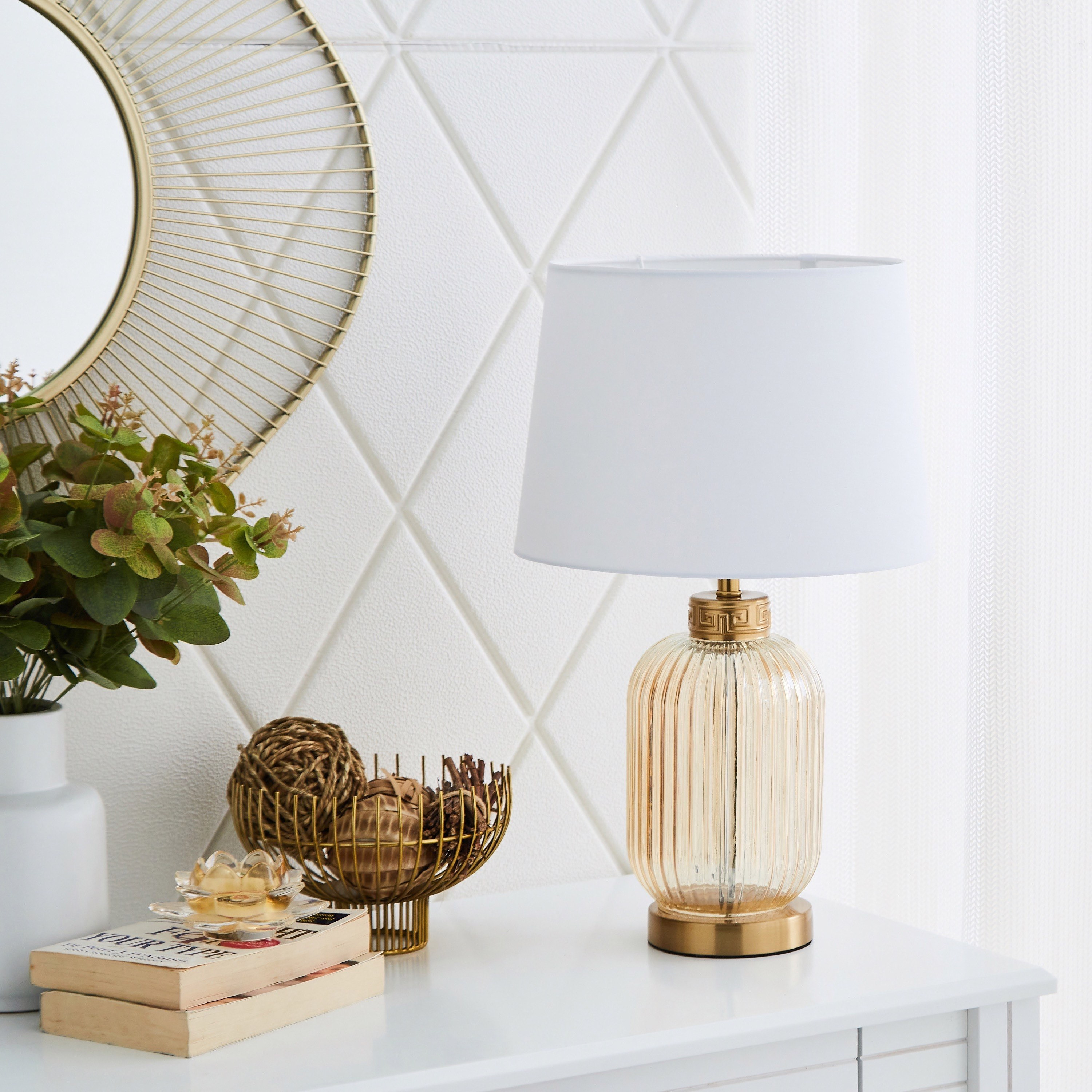 مصباح طاولة من المعدن الفاخر والزجاج بشكل أسطواني من دييجو - 25x48 سم-hbxlivingroom-lighting-tablelamps-image-4