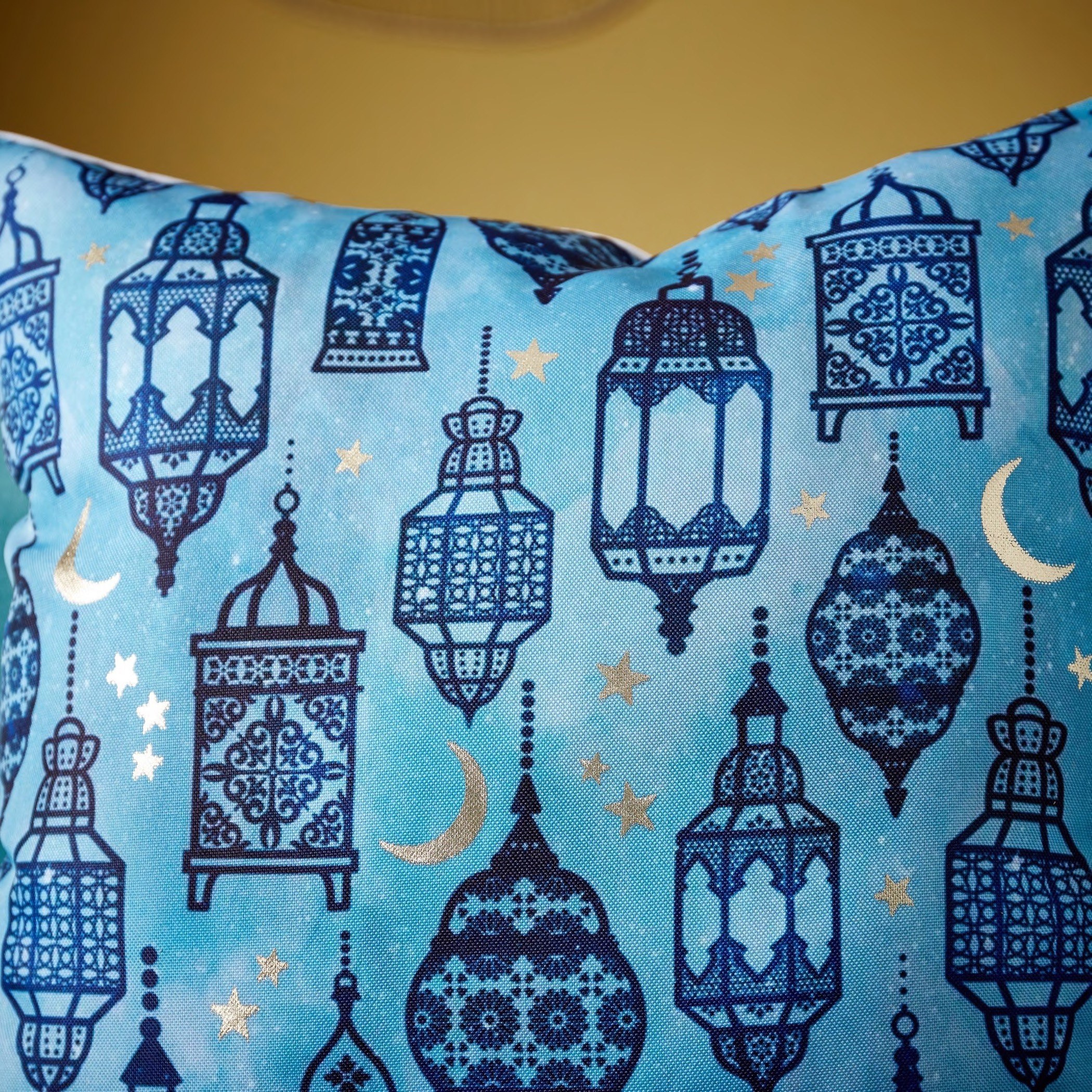 غطاء وسادة بطبعات رقمية ورقائق معدنية من أرابيسك - 45x45 سم-hbxhomeware-cushionsandcovers-cushioncovers-image-2
