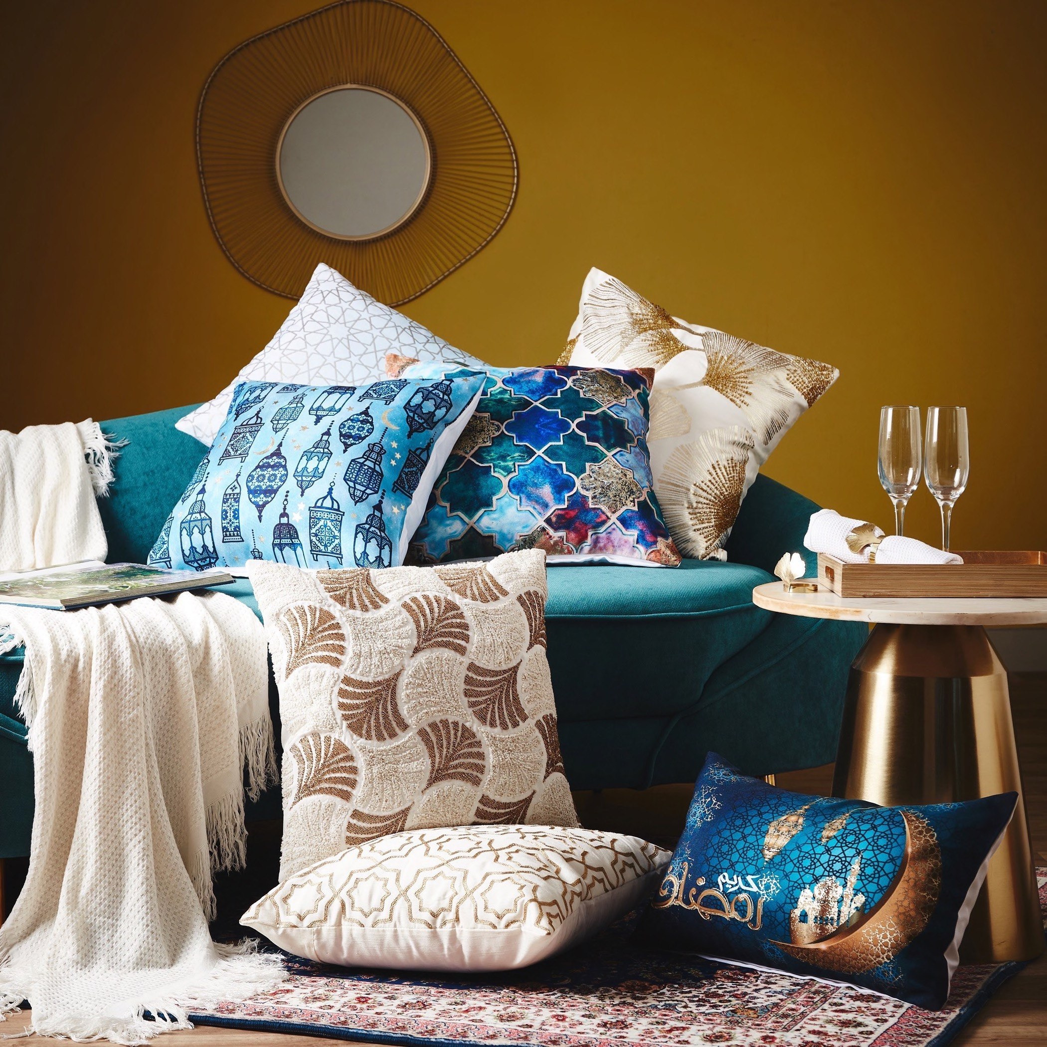 غطاء وسادة بطبعات رقمية ورقائق معدنية من أرابيسك - 45x45 سم-hbxhomeware-cushionsandcovers-cushioncovers-image-4