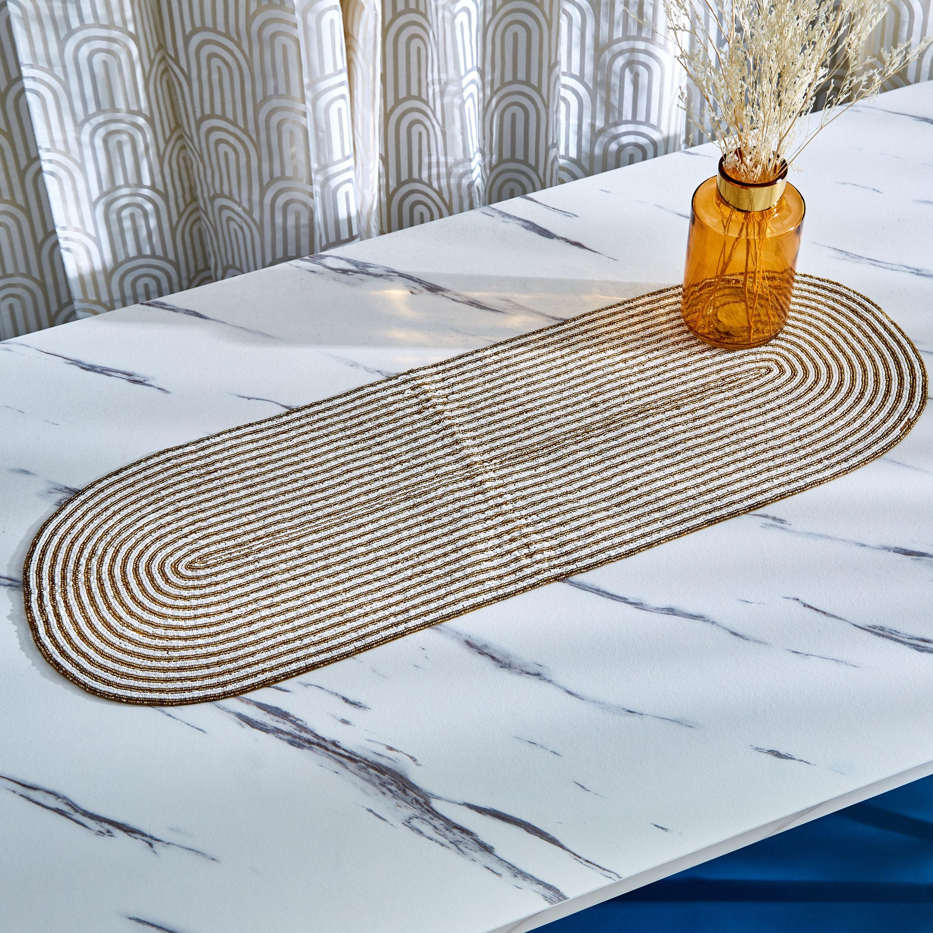 مفرش مزين بالخرز من أمبريدج ميا - 33×100 سم-hbxdecorandfurnishings-homefurnishings-tablelinens-image-1