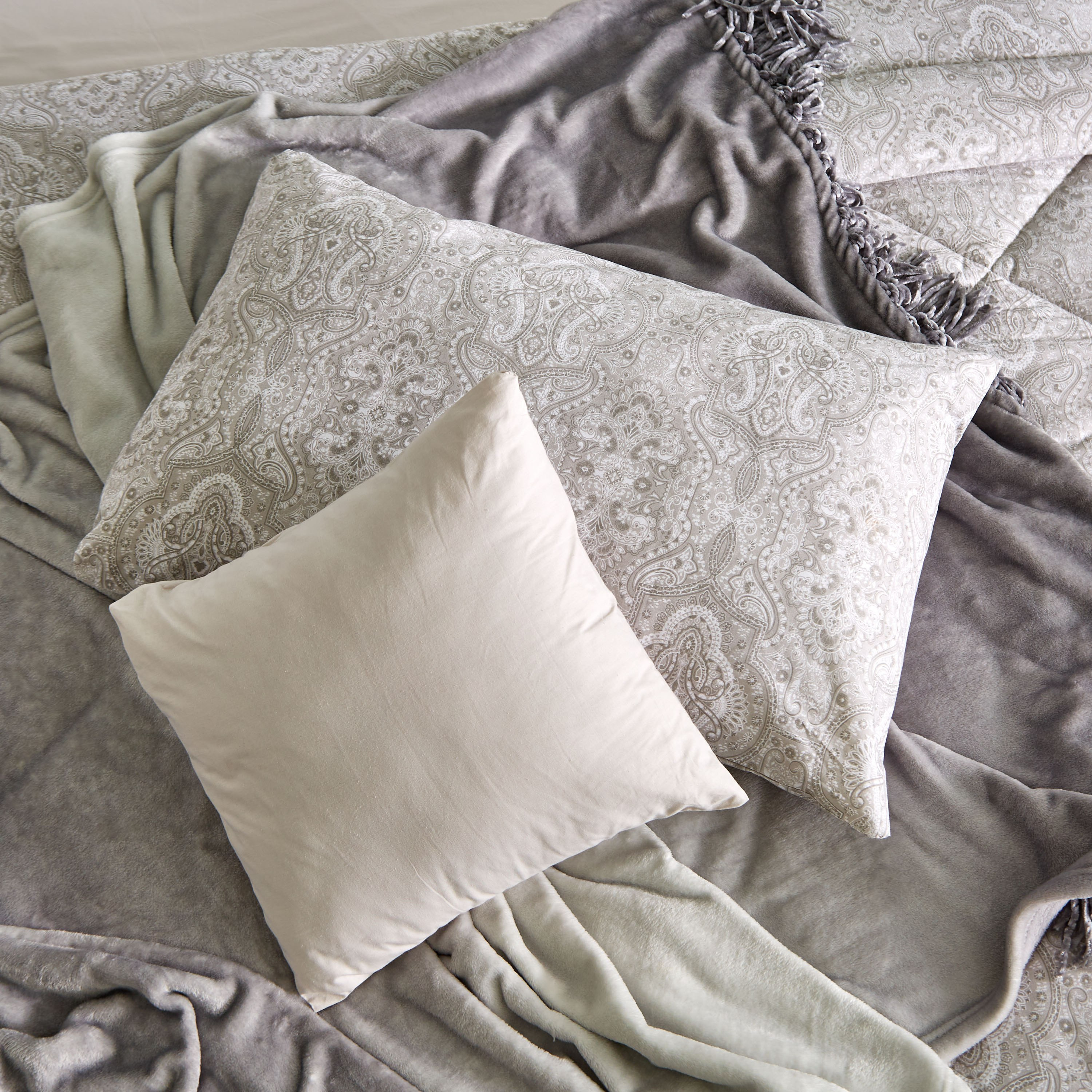 Hannah 4-Piece Cotton Twin BIAB Comforter Set - 150x220 cm-hbxhomeware-bedding-bedinabag-image-2