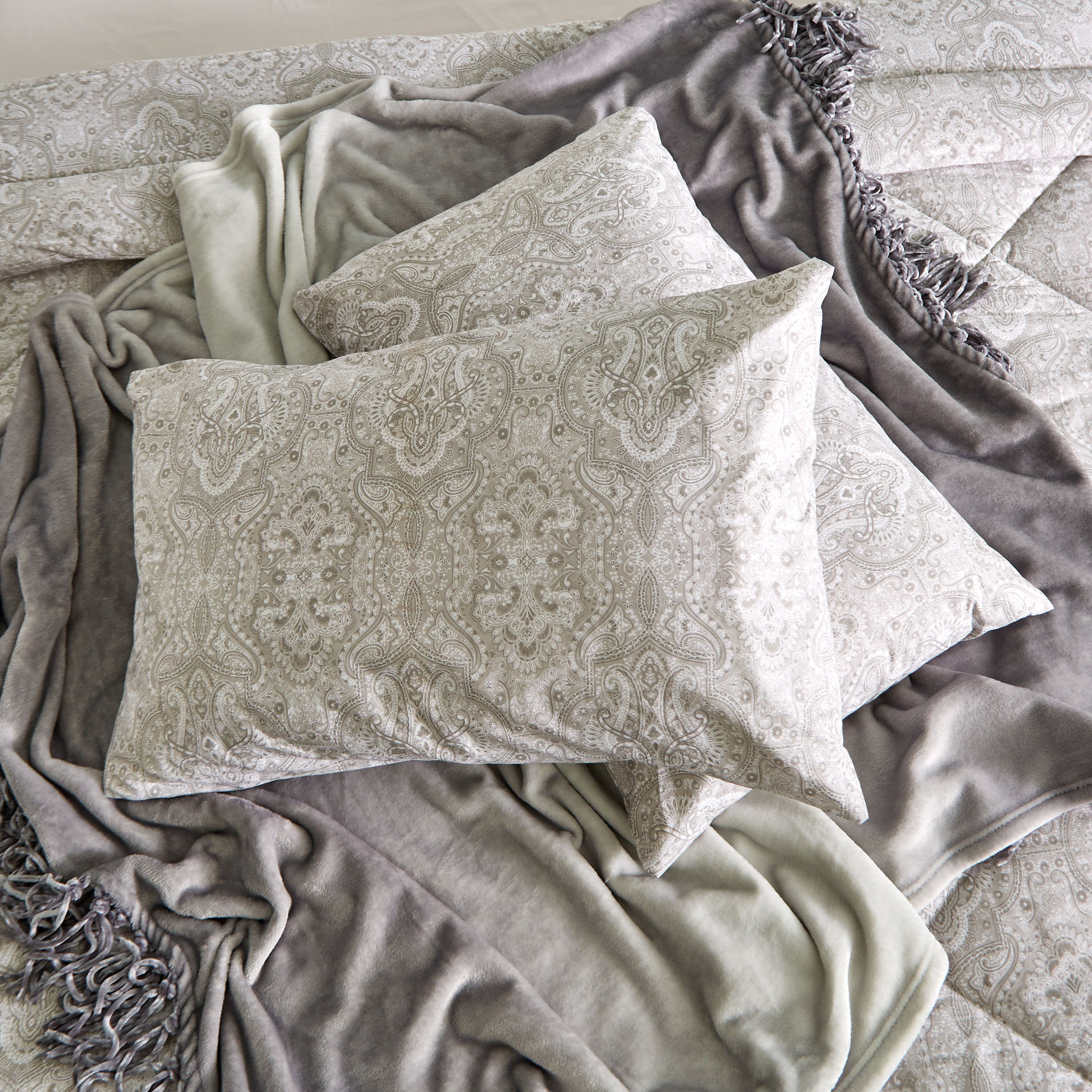 Hannah 6-Piece Cotton King BIAB Comforter Set - 220x240 cm-hbxhomeware-hbxdecorandfurnishings-image-2
