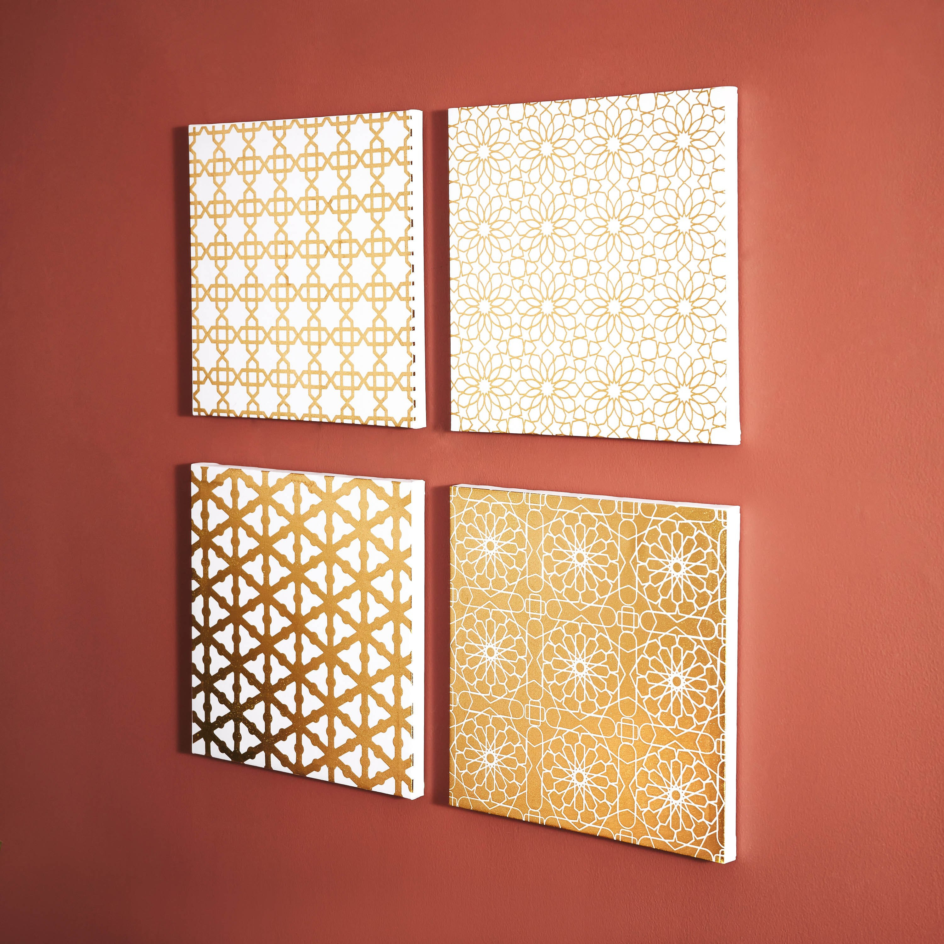 طقم لوحات حائط كانفاس مؤطرة بتصميم رقائق معدنية 4 قطع من دمشق - 30x2x30 سم-hbxhomeware-hbxdecorandfurnishings-image-2