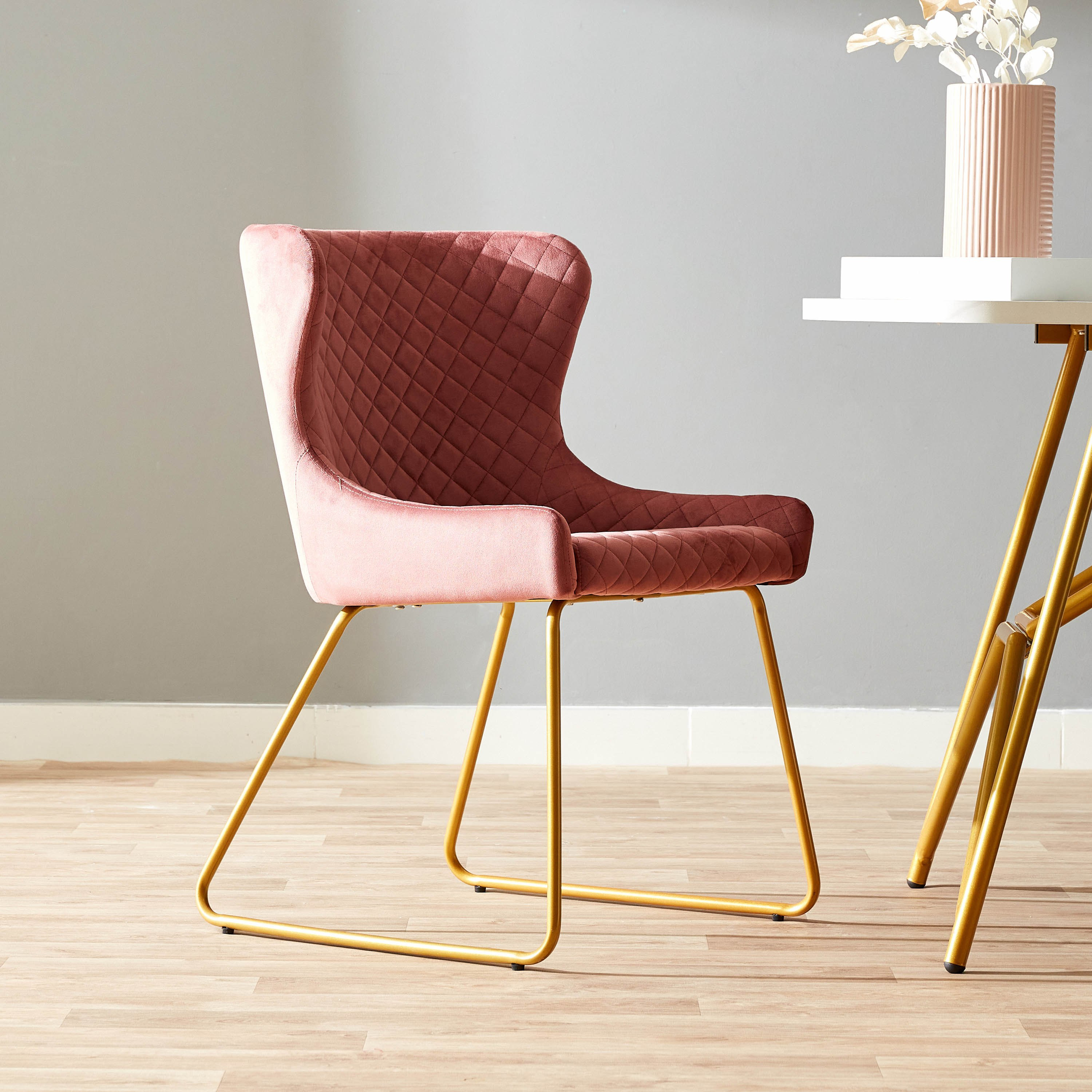 كرسي سفرة من سلوفينيا-hbxdiningroom-diningchairs-image-1