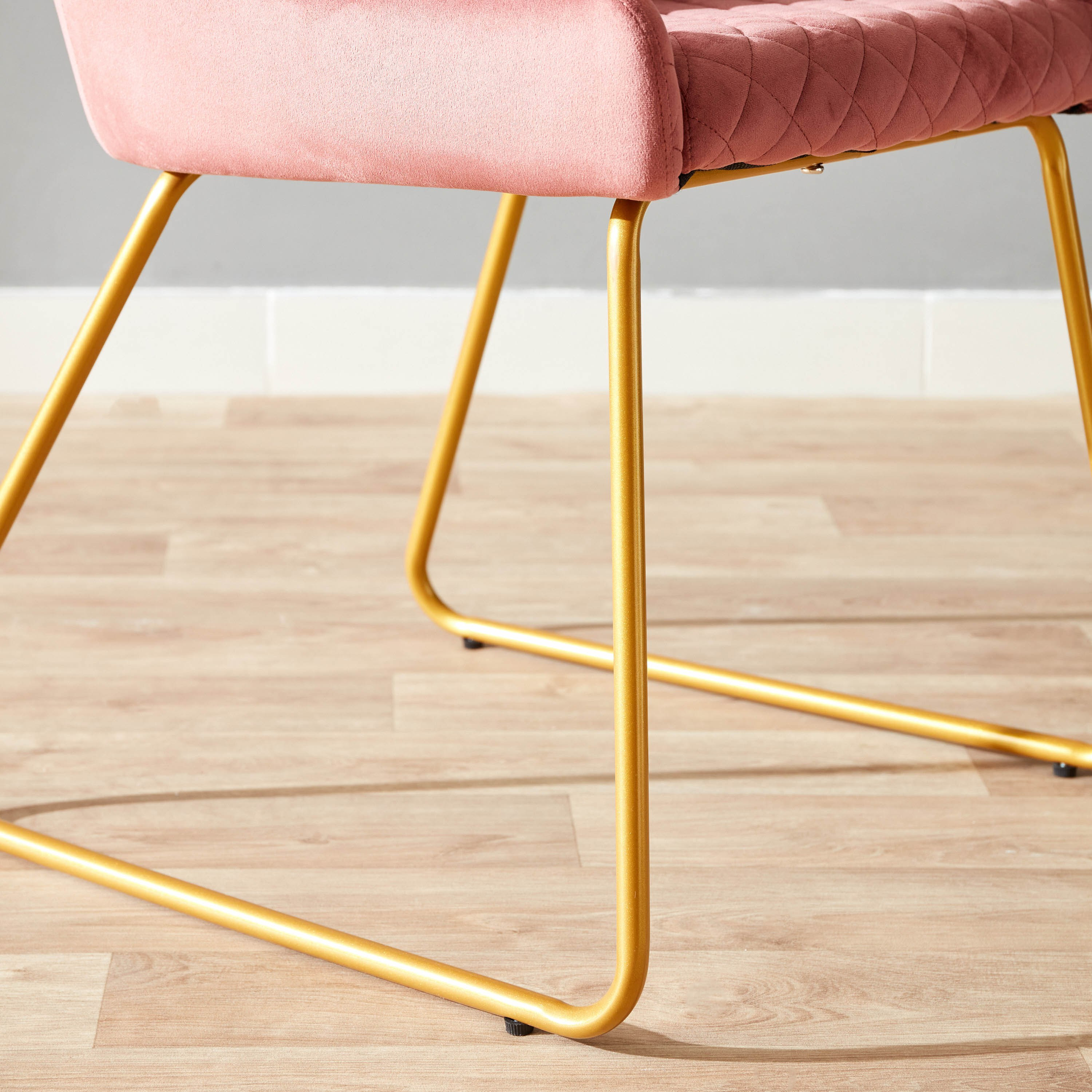 كرسي سفرة من سلوفينيا-hbxdiningroom-diningchairs-image-4