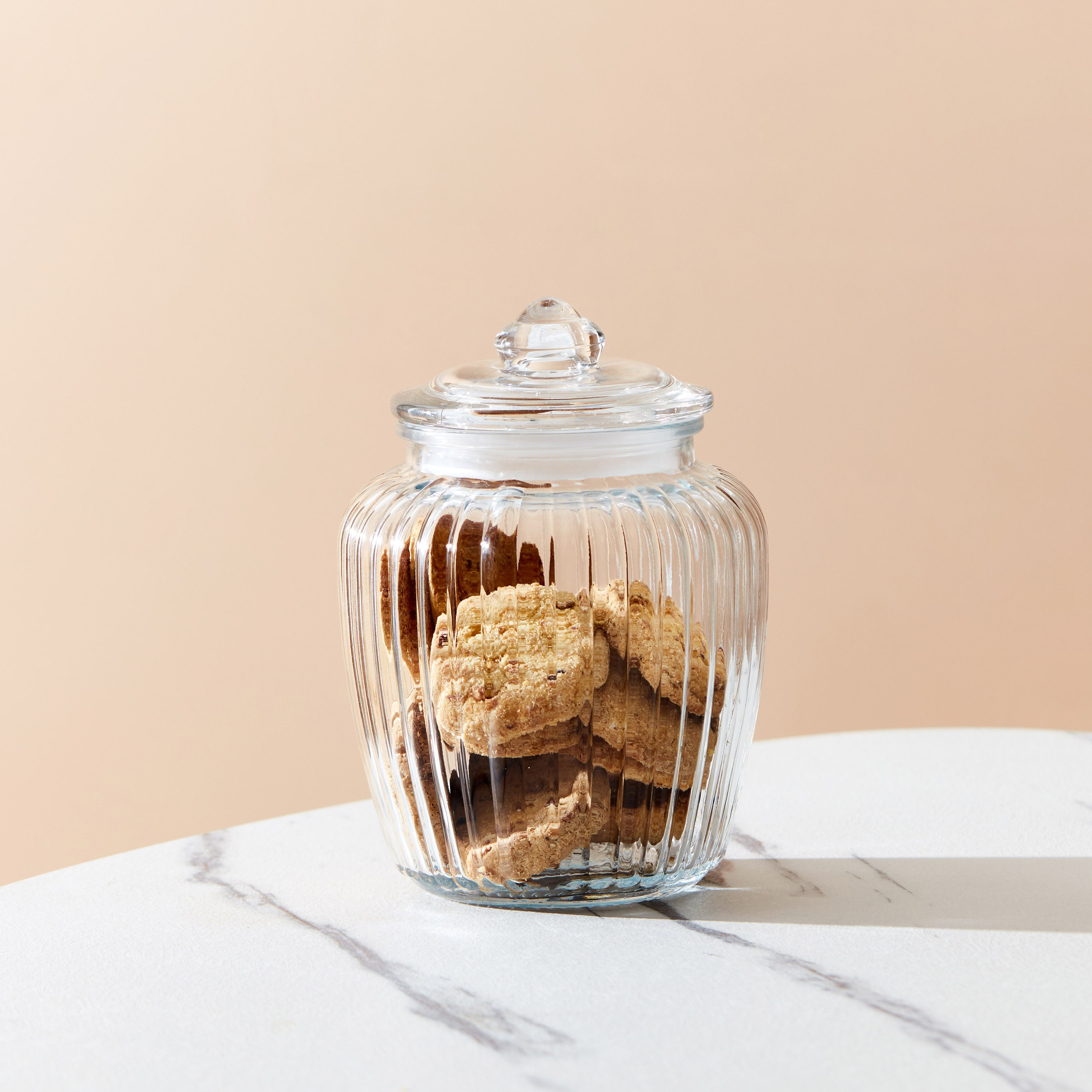 جرة زجاج مخططة من بيلي - 1.9 لتر-hbxhomeware-hbxkitchen-image-1