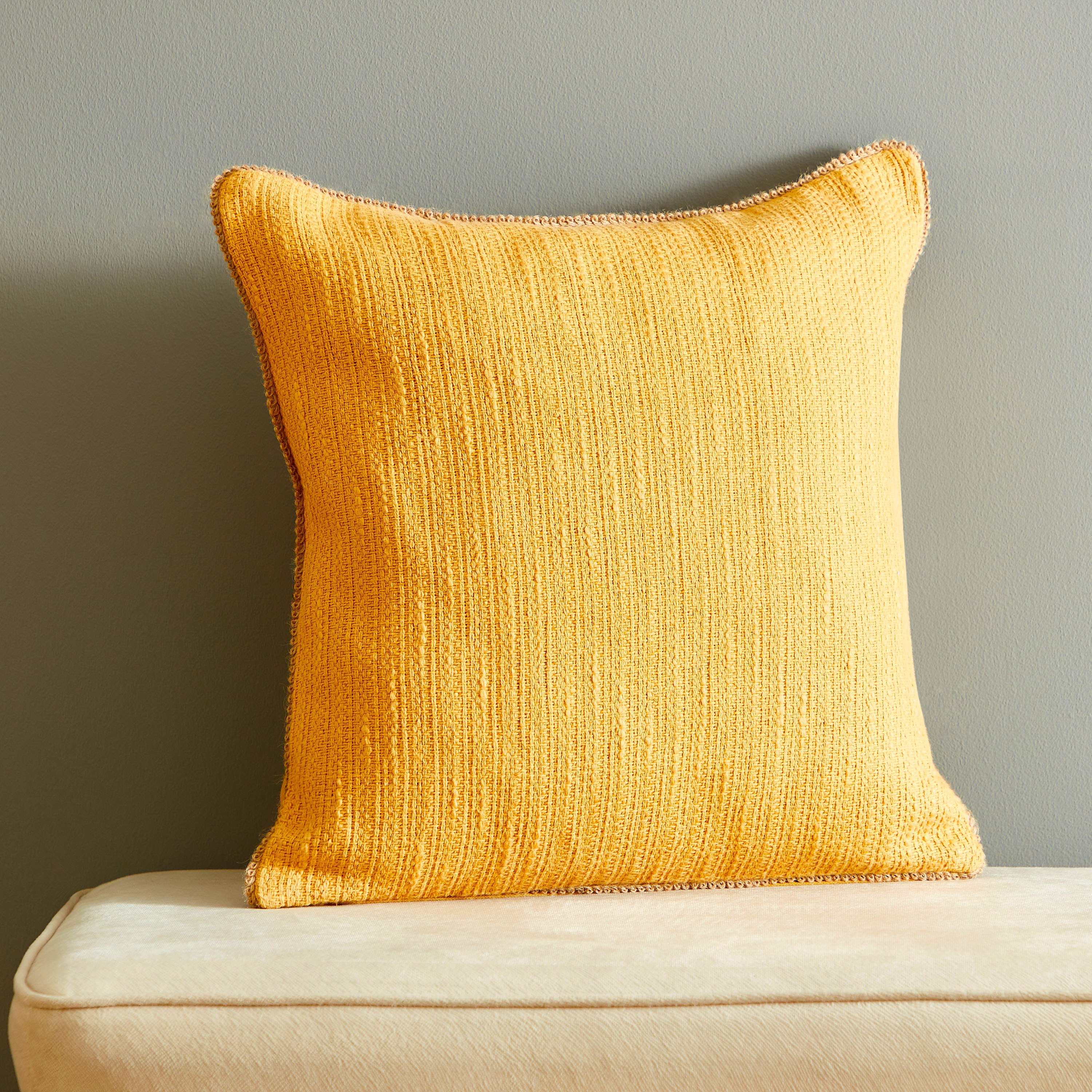 غطاء وسادة قطن بارز الملمس من والتر - 45x45 سم-hbxhomeware-cushionsandcovers-cushioncovers-image-1
