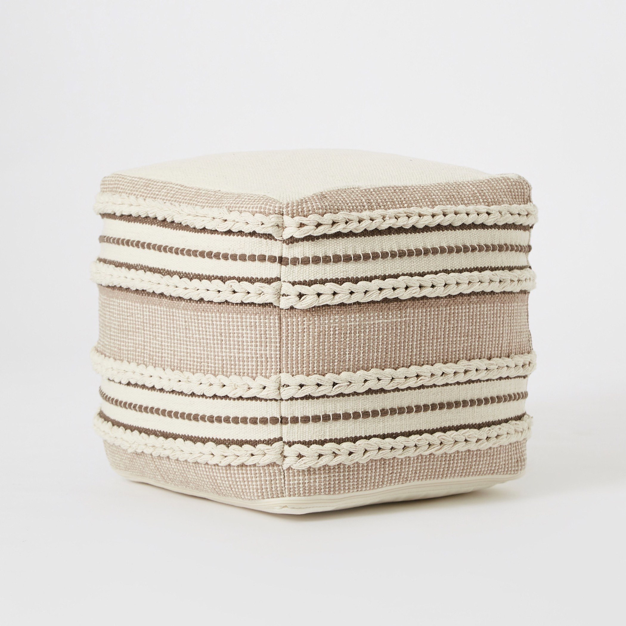 مقعد بوف قطن مصنوعة يدويًا من ريا - 40x40x40 سم-hbxlivingroom-sofasandarmchairs-ottomansandfootstools-image-6