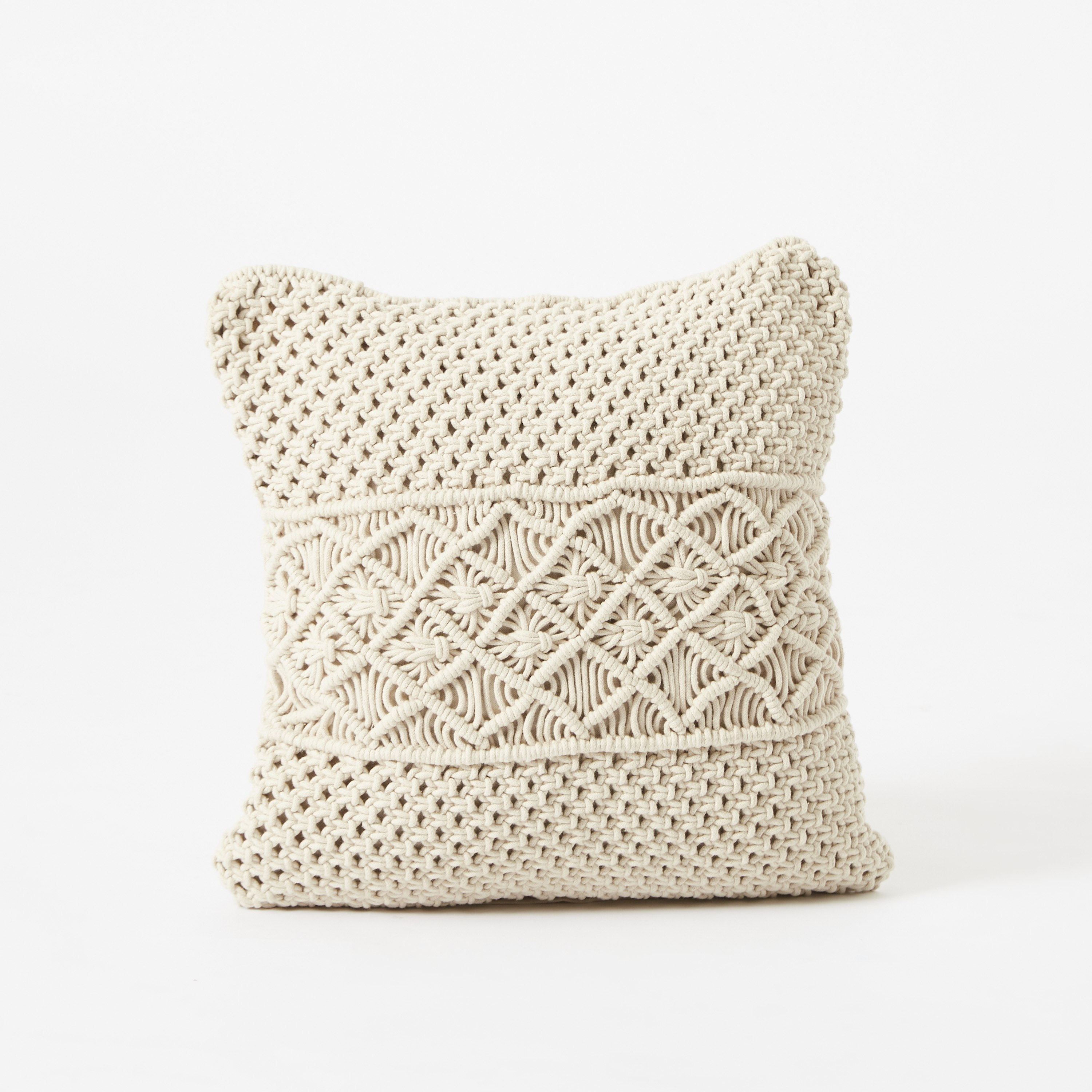وسادة قطن محشوة مصنوعة يدويًا من أكيرا - 45x45 سم-hbxlivingroom-furnishings-cushionsandcovers-filledcushions-image-6