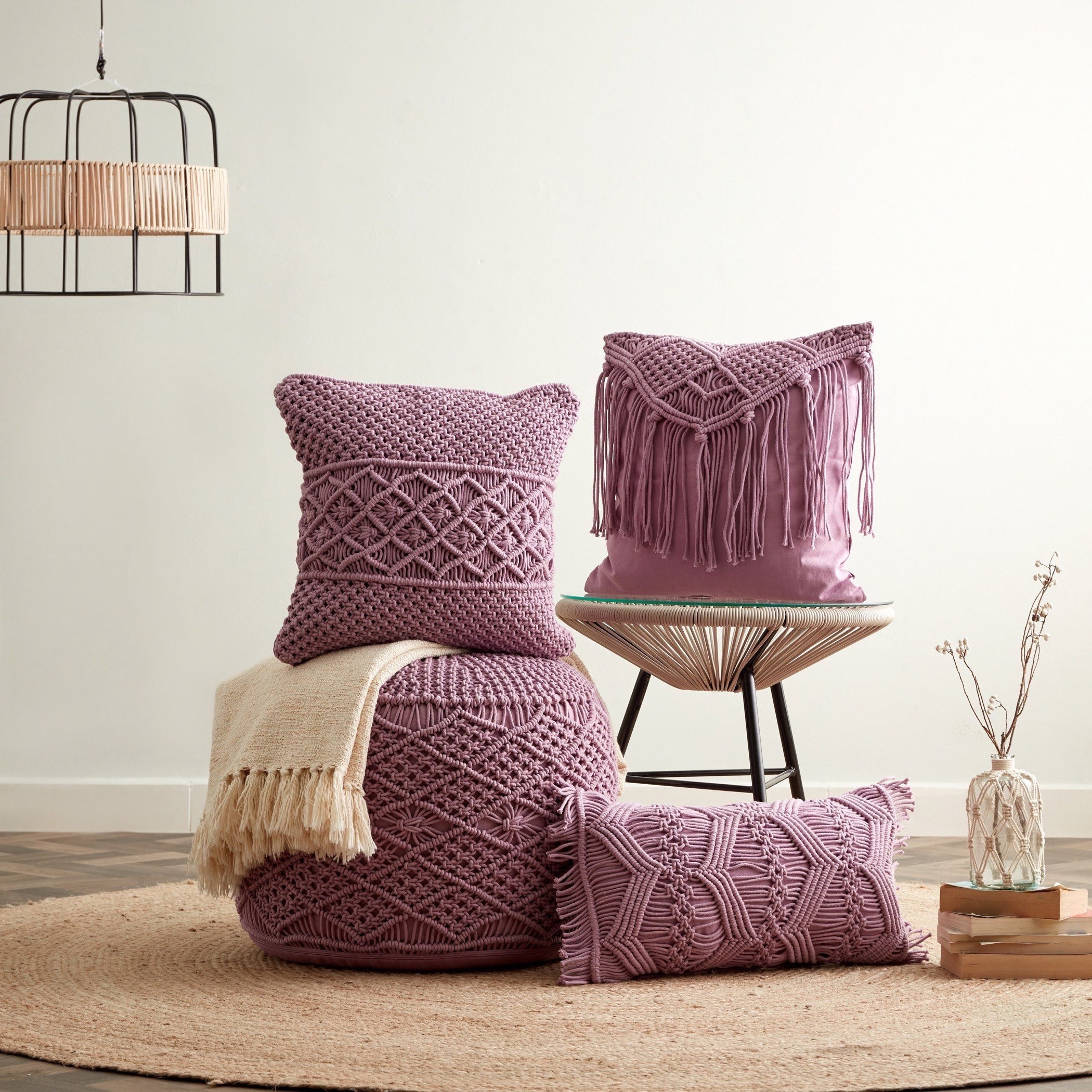 وسادة قطن محشوة مصنوعة يدويًا من أكيرا - 45x45 سم-hbxlivingroom-furnishings-cushionsandcovers-filledcushions-image-5