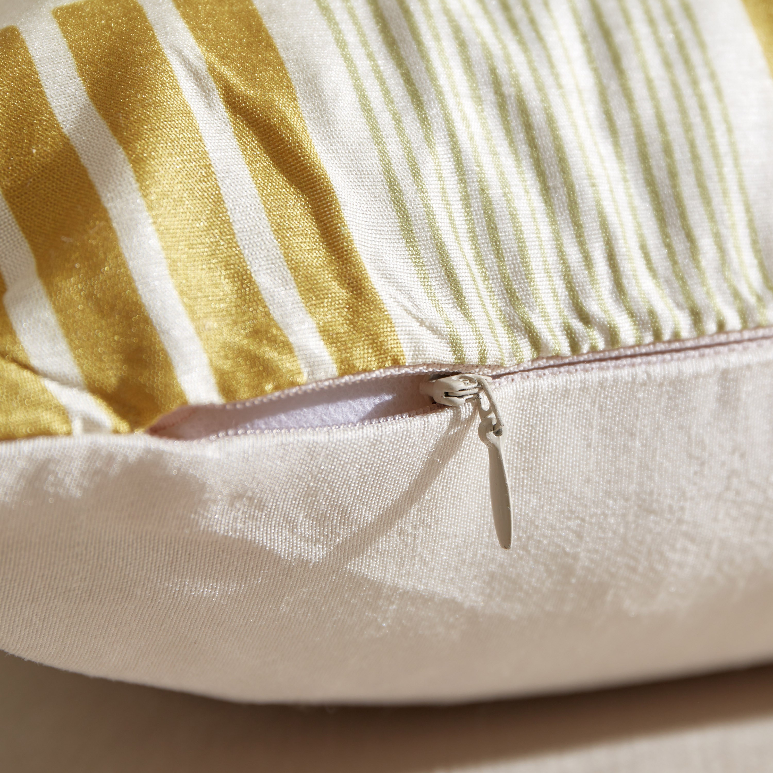 غطاء وسادة بطبعات من سانسا ميا - 30x50 سم-hbxhomeware-cushionsandcovers-cushioncovers-image-3