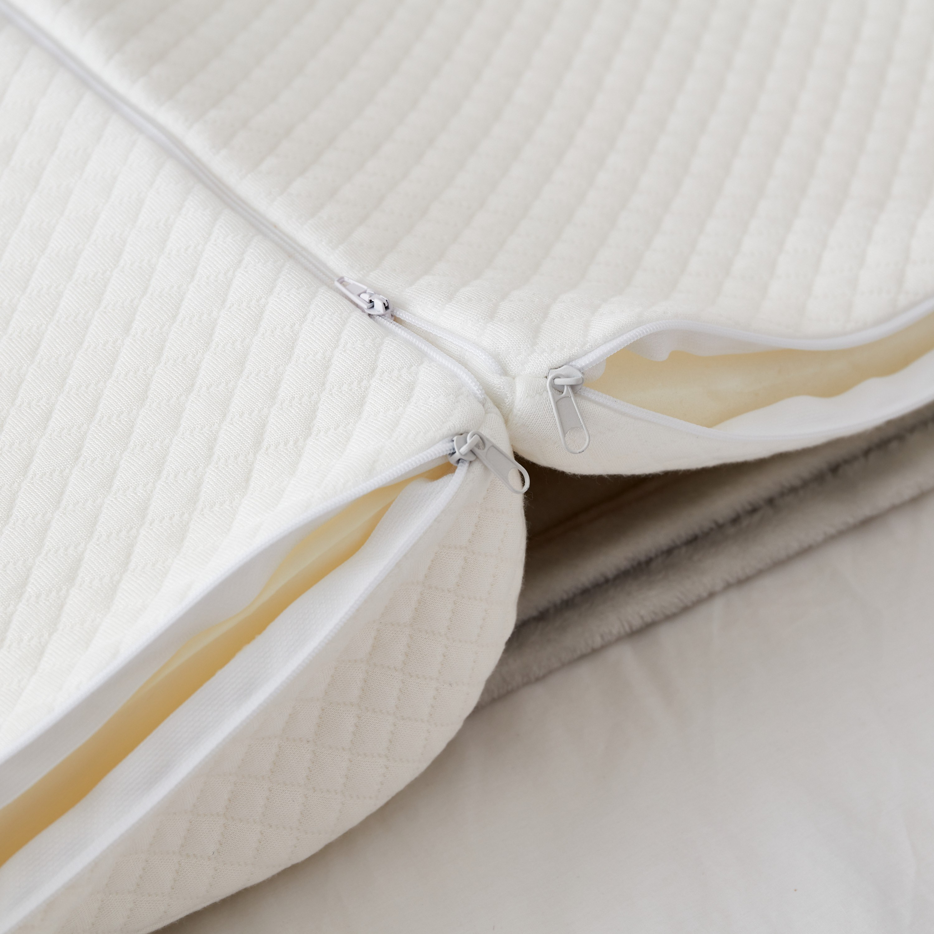 وسادة متعددة الاستعمالات - 50x30x13.5/10.5 سم-hbxdecorandfurnishings-bedding-duvetsandpillows-image-5