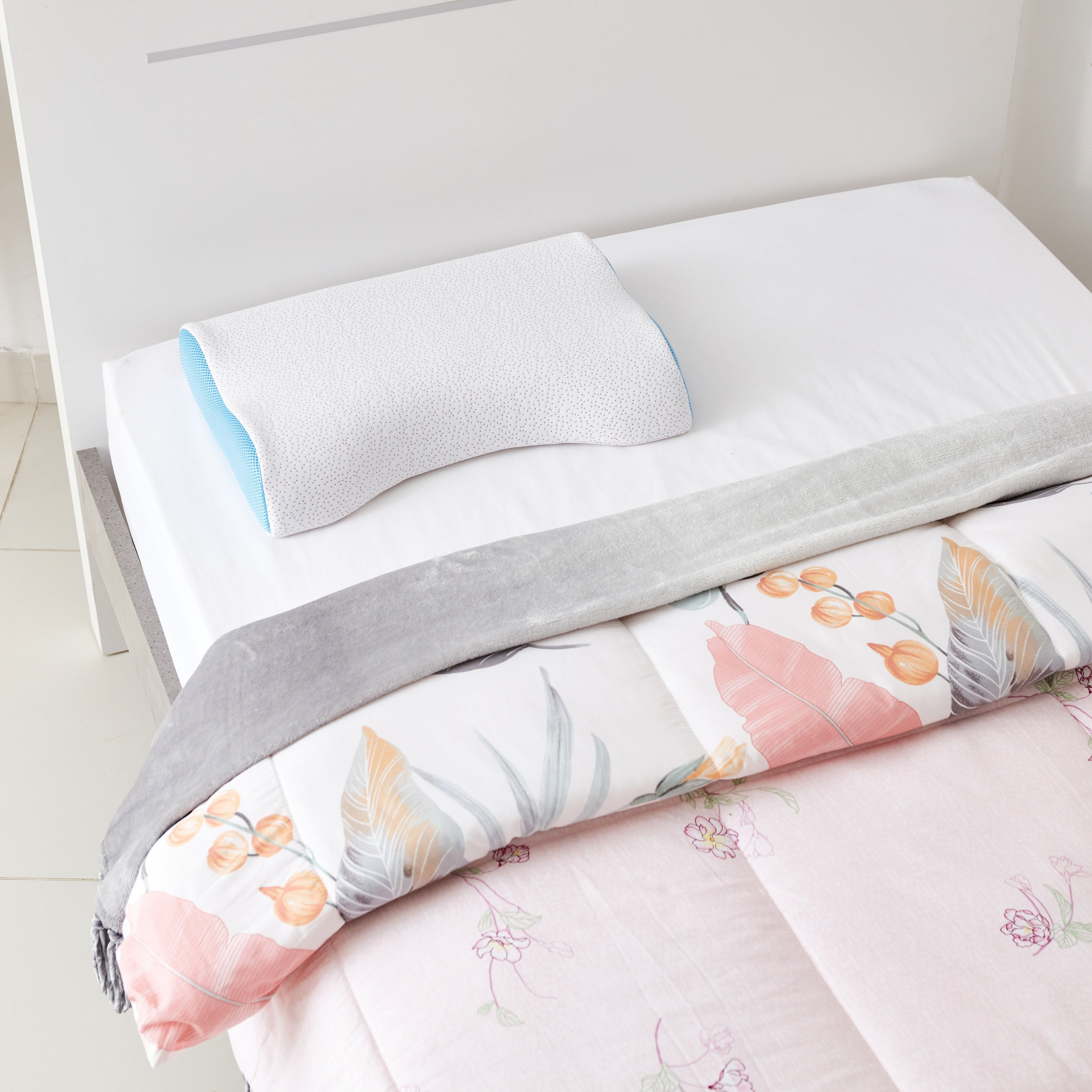Lavender and Cooling Gel Infused Shoulder Support Memory Foam Pillow - 51x36x10 cm-hbxdecorandfurnishings-bedding-duvetsandpillows-image-6