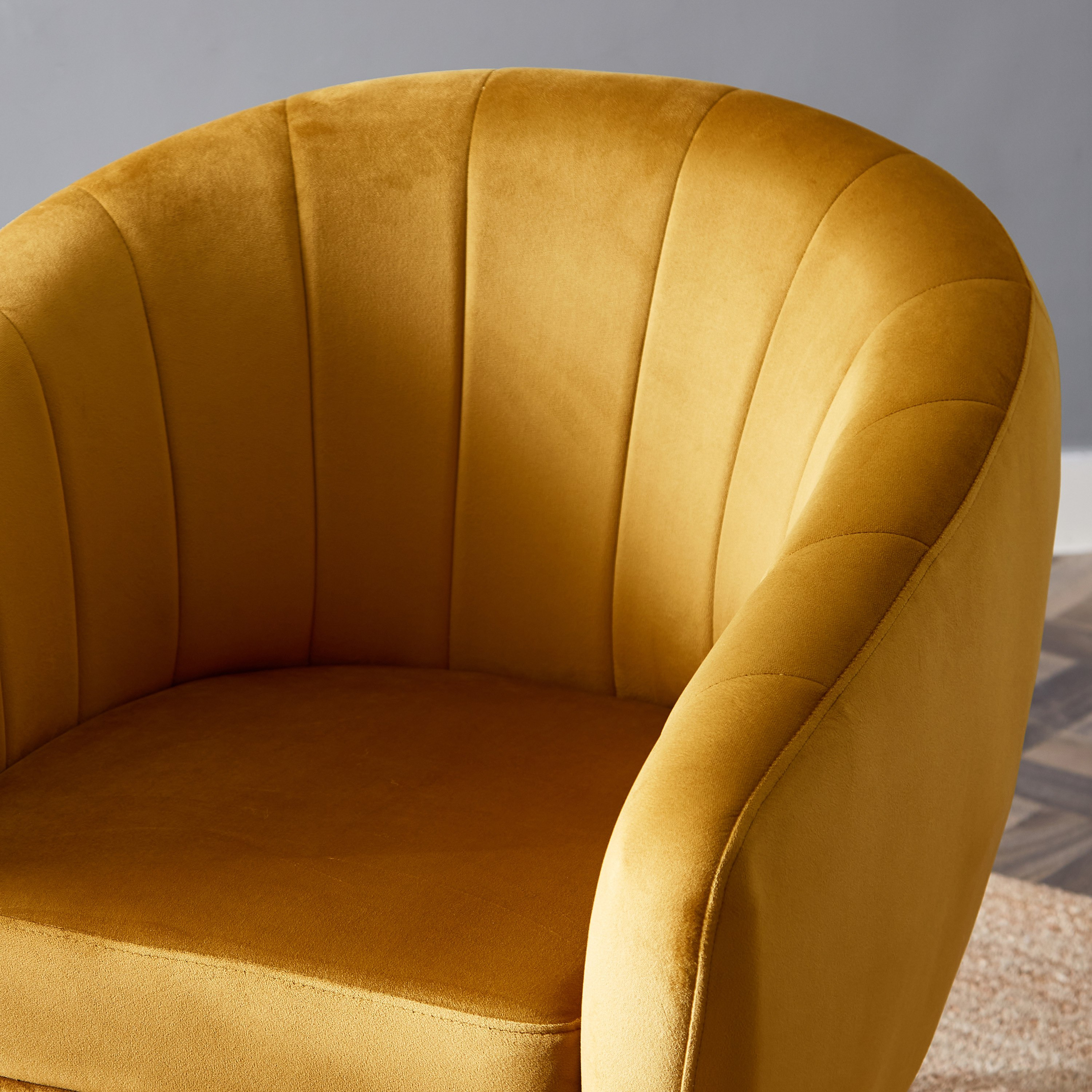 Austin Velvet Accent Chair-hbxlivingroom-sofasandarmchairs-easychairs-image-3
