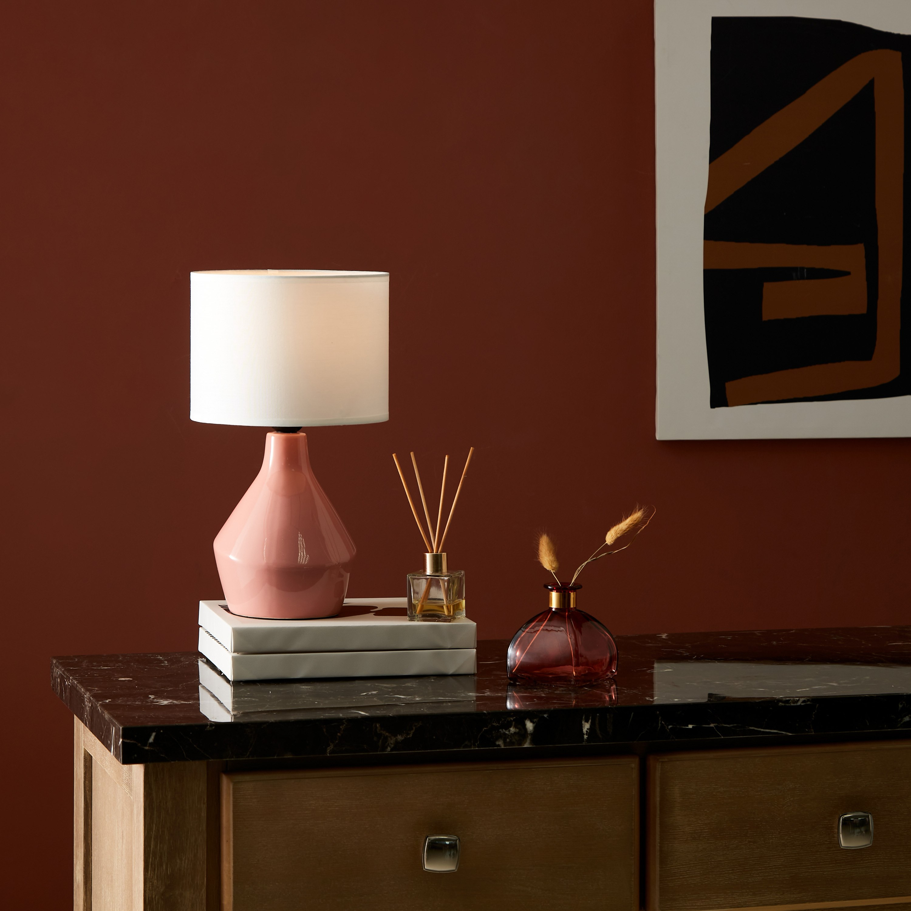 مصباح طاولة سيراميك بغطاء سادة من ألور - 20x20x37 سم-hbxlivingroom-lighting-tablelamps-image-5