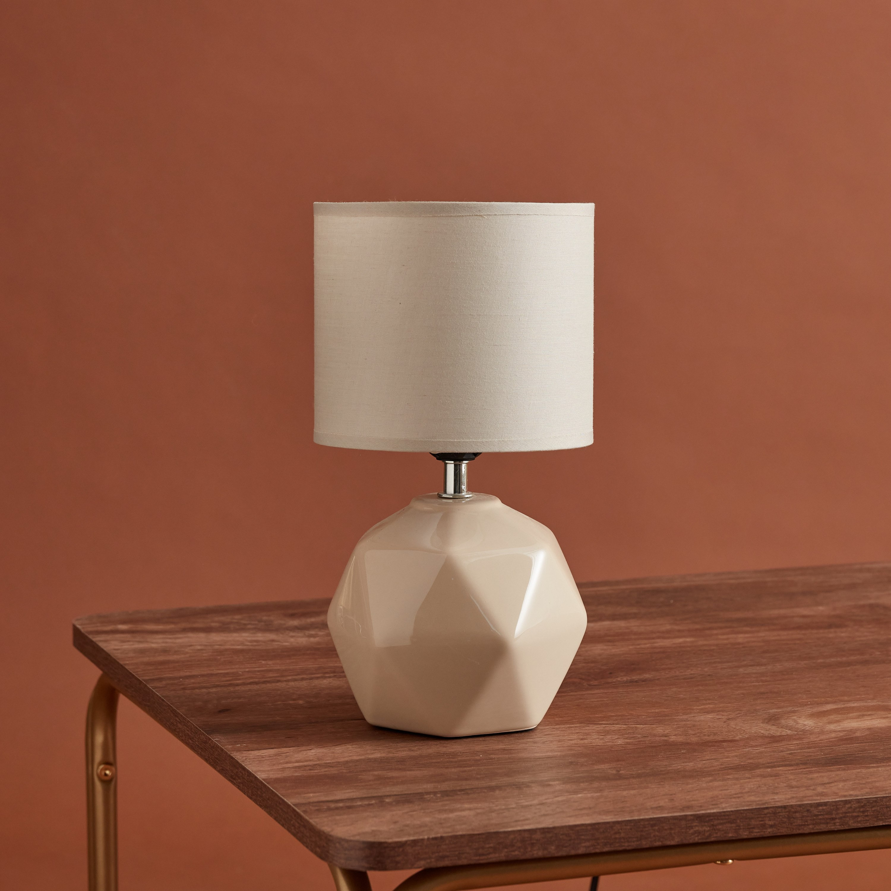 مصباح طاولة سيراميك من كوو - 15x15x31 سم-hbxlivingroom-lighting-tablelamps-image-1