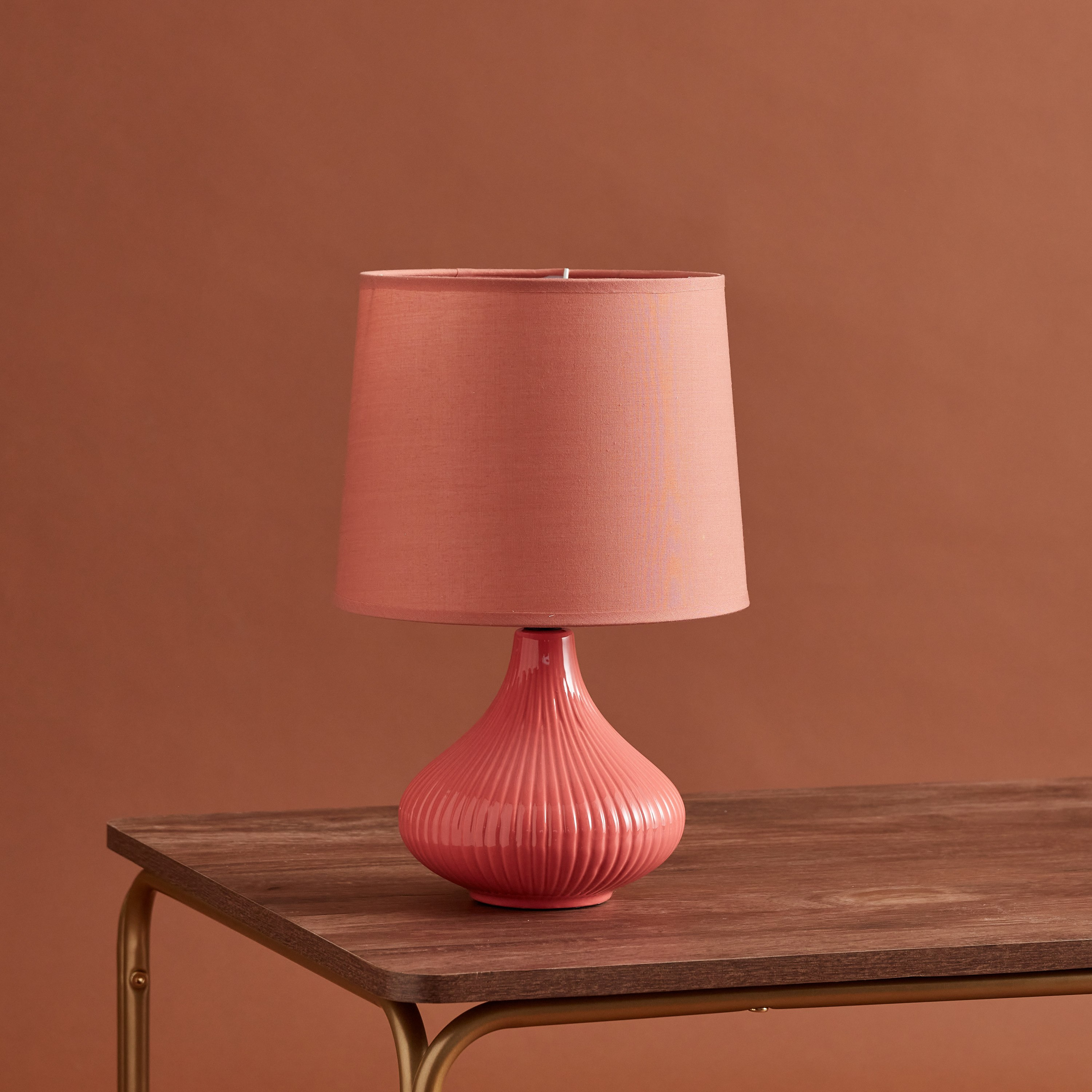 مصباح طاولة سيراميك من سكايلر - 23x23x31 سم-hbxlivingroom-lighting-tablelamps-image-1