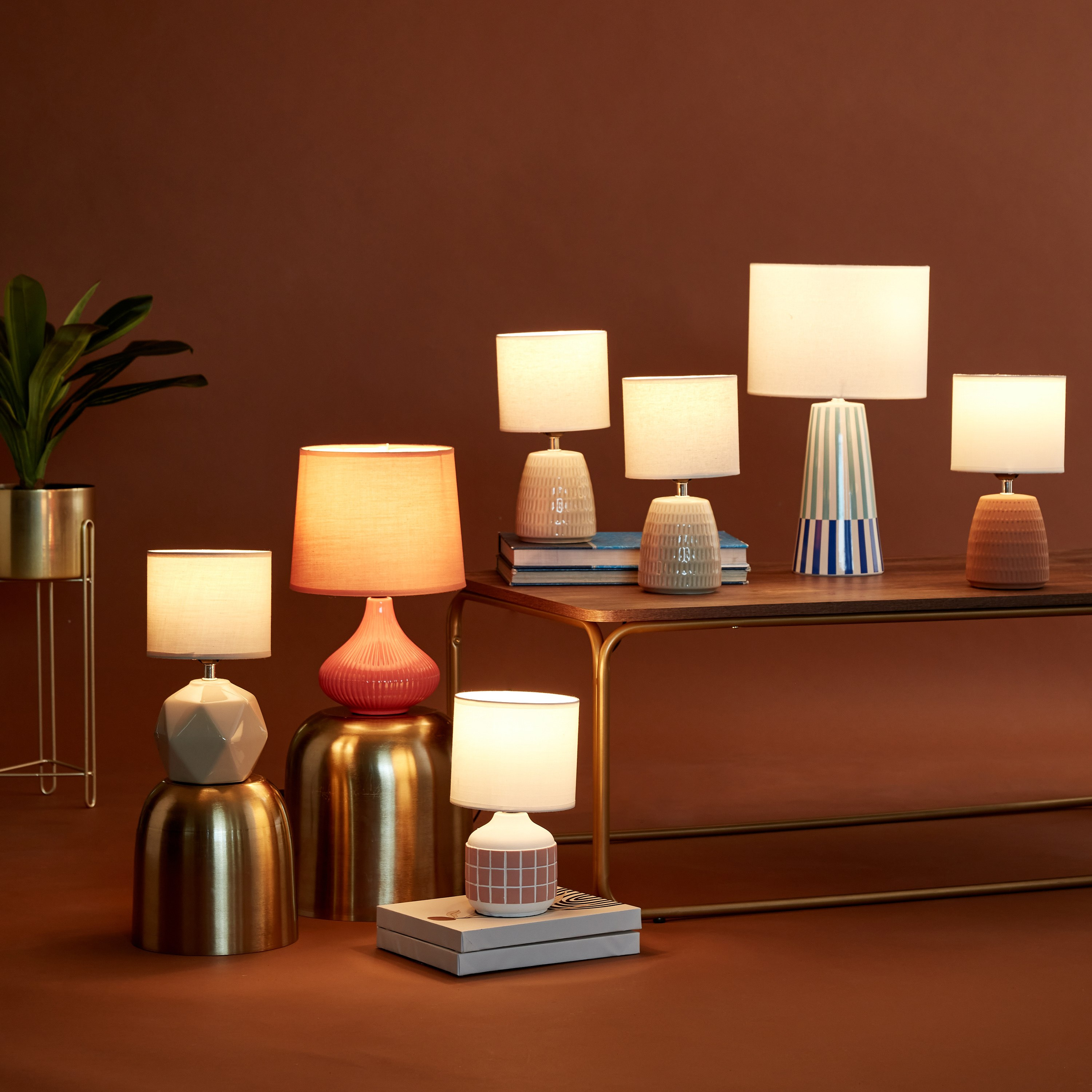 مصباح طاولة سيراميك من سكايلر - 23x23x31 سم-hbxlivingroom-lighting-tablelamps-image-5