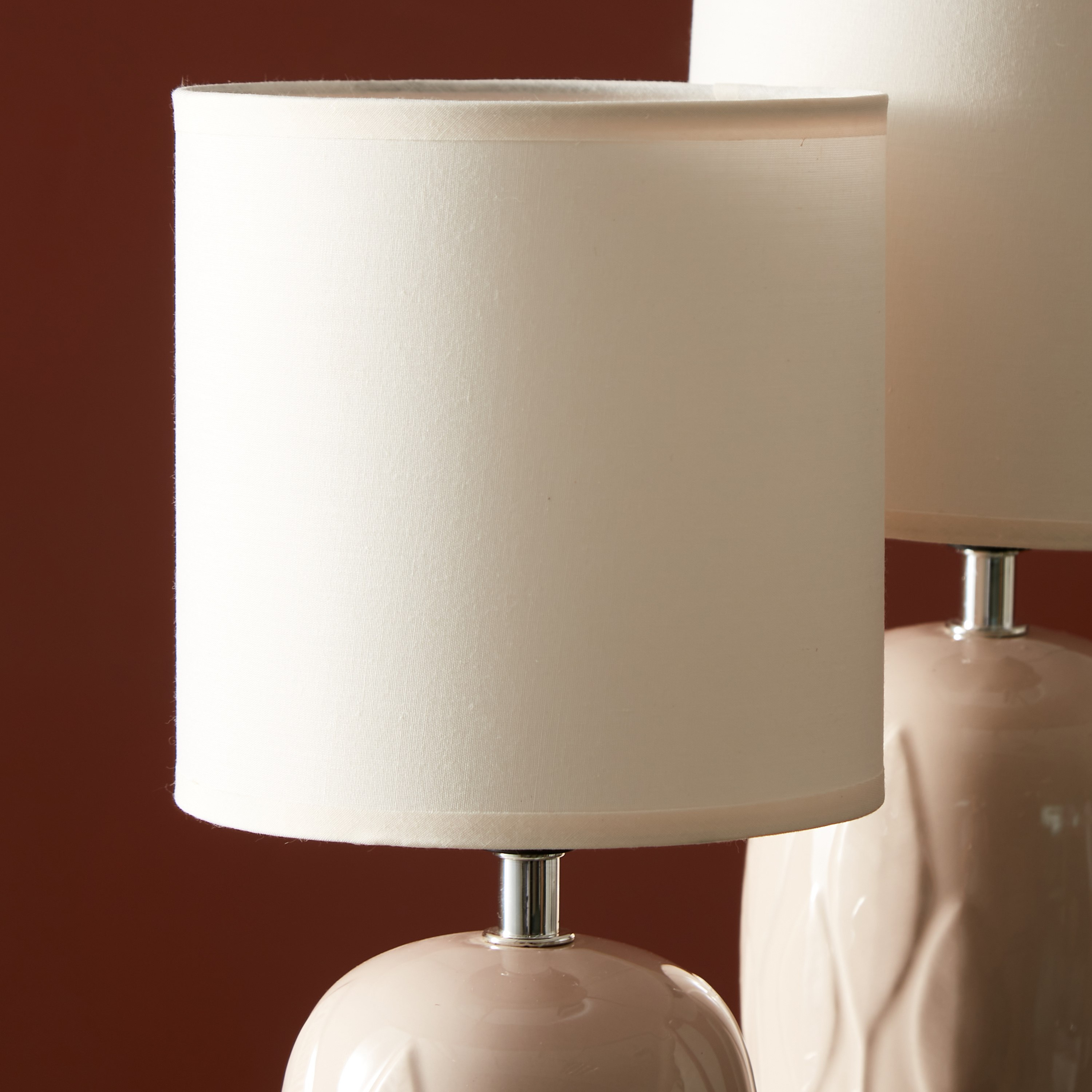 طقم مصباح طاولة سيراميك قطعتين من سكايلار - 20x20x29 سم-hbxlivingroom-lighting-tablelamps-image-3