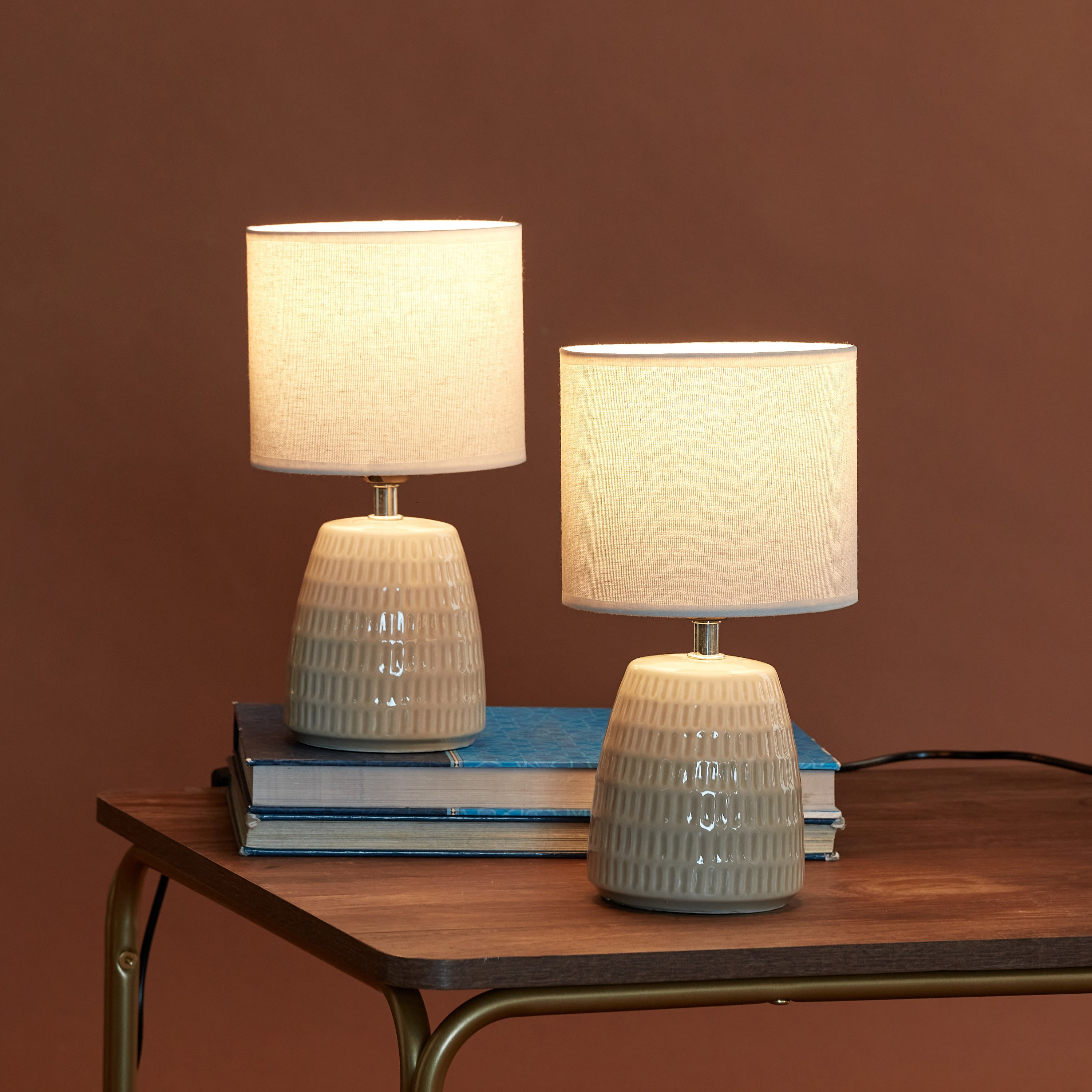 مصباح طاولة سيراميك قطعتين من سكايلار - 20x20x29 سم-hbxlivingroom-lighting-tablelamps-image-2