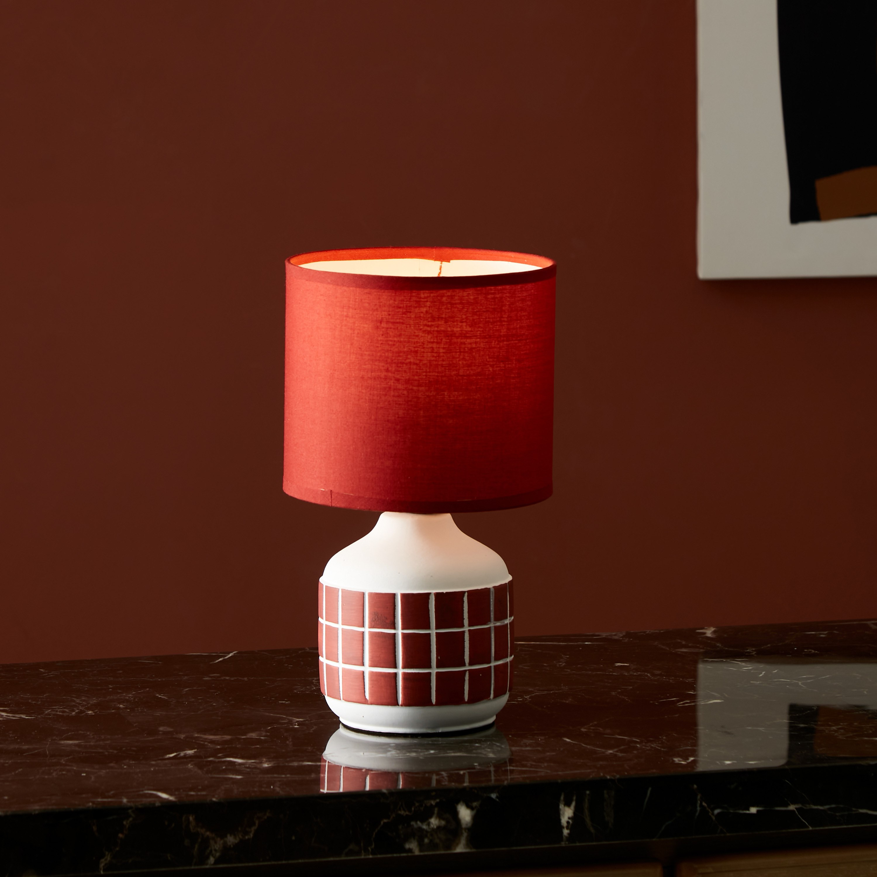مصباح طاولة سيراميك من جليتان - 15x15x30 سم-hbxlivingroom-lighting-tablelamps-image-2