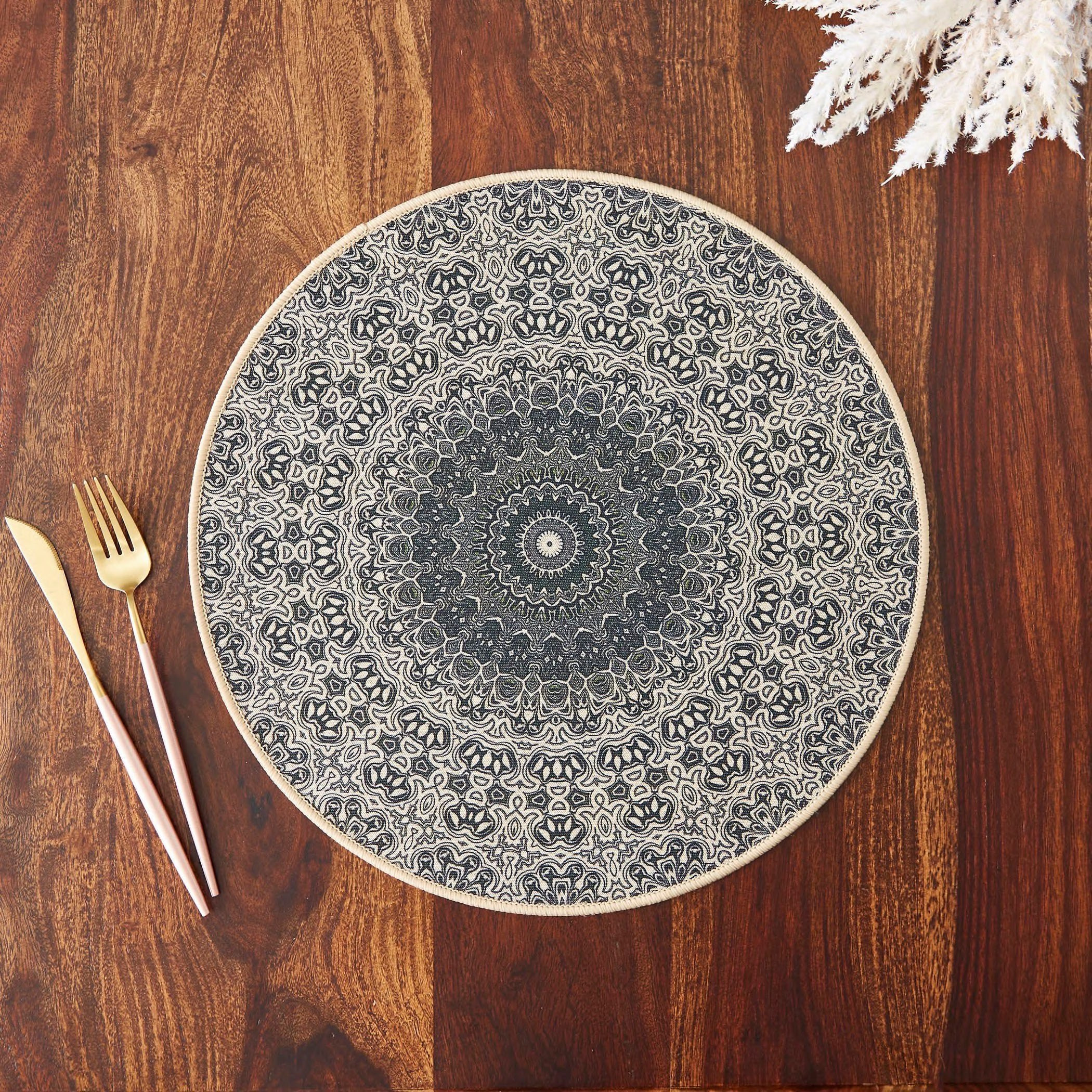 Indo Deja Rubber Placemat - 38 cm-hbxdecorandfurnishings-homefurnishings-tablelinens-image-1