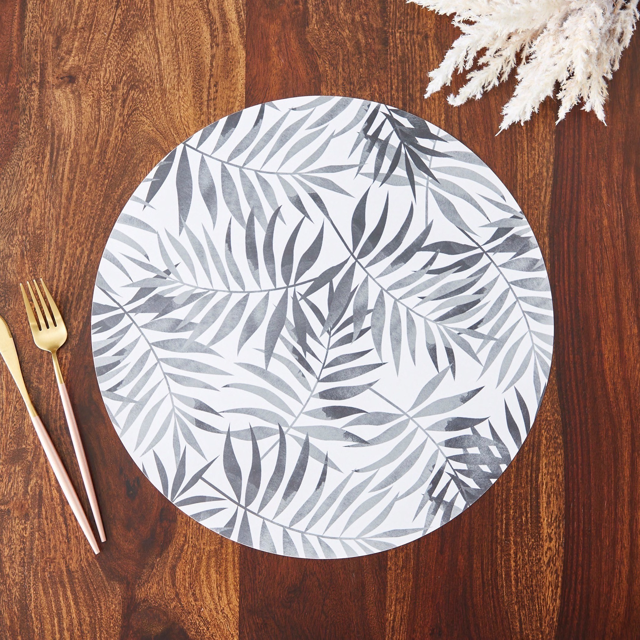 لبادة صحون إيفا بتصميم سرخس - 38 سم-hbxdecorandfurnishings-homefurnishings-tablelinens-image-1