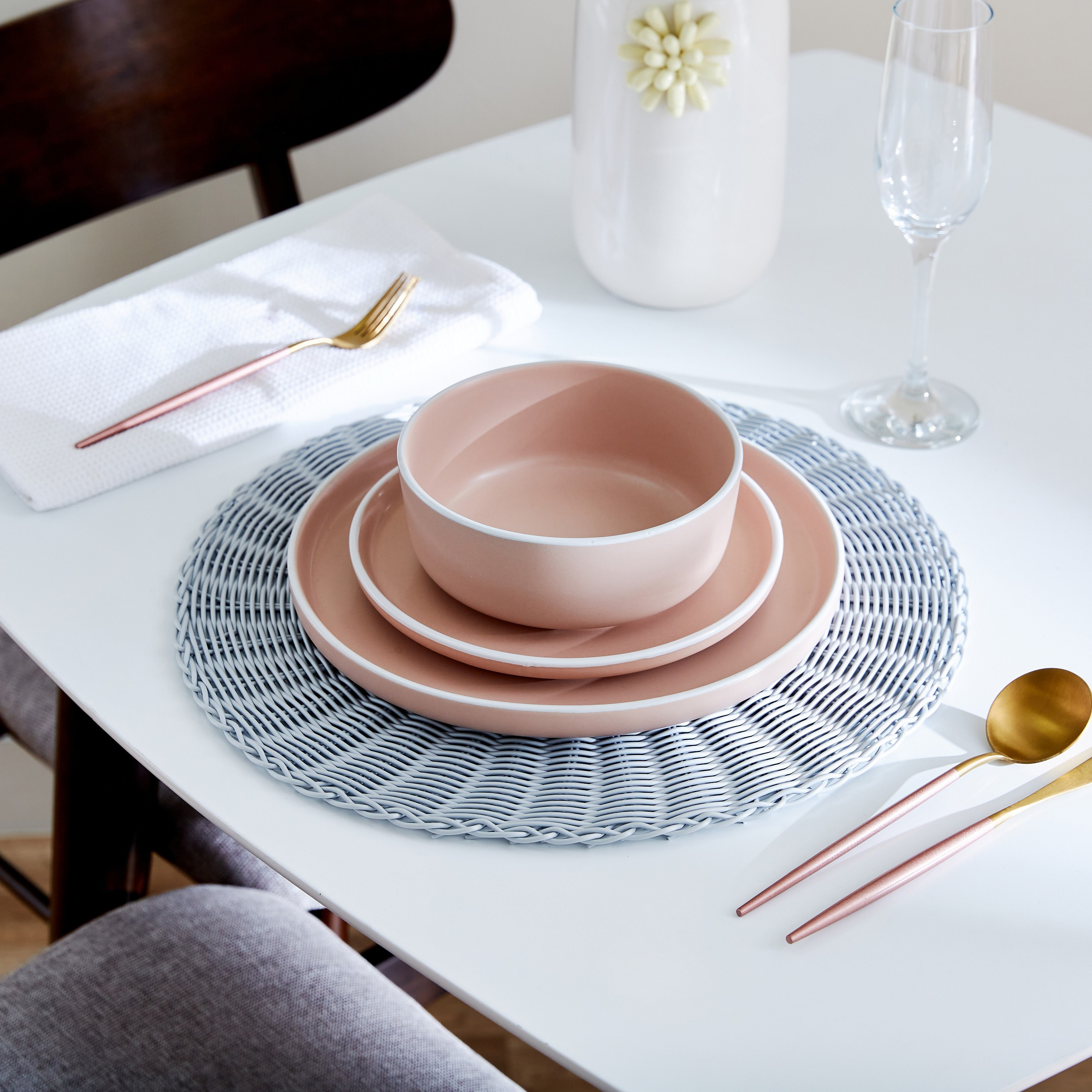 Jace Polypropylene Placemat - 38 cm-hbxdecorandfurnishings-homefurnishings-tablelinens-image-3