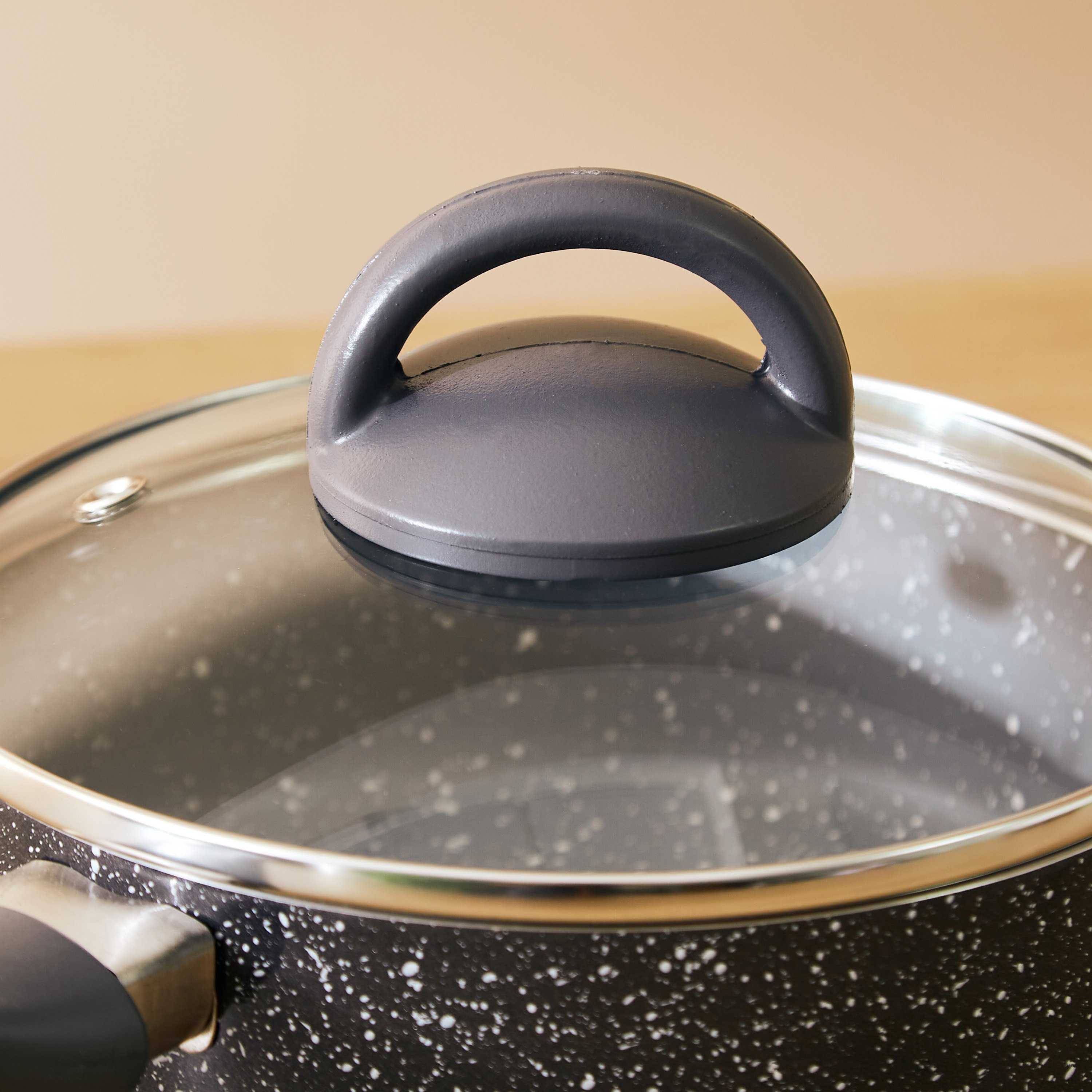 قدر صلصة مقاوم للالتصاق بغطاء وقاعدة حث من أونيكس - 18 سم-hbxkitchen-kitchenware-foodpreparation-image-4