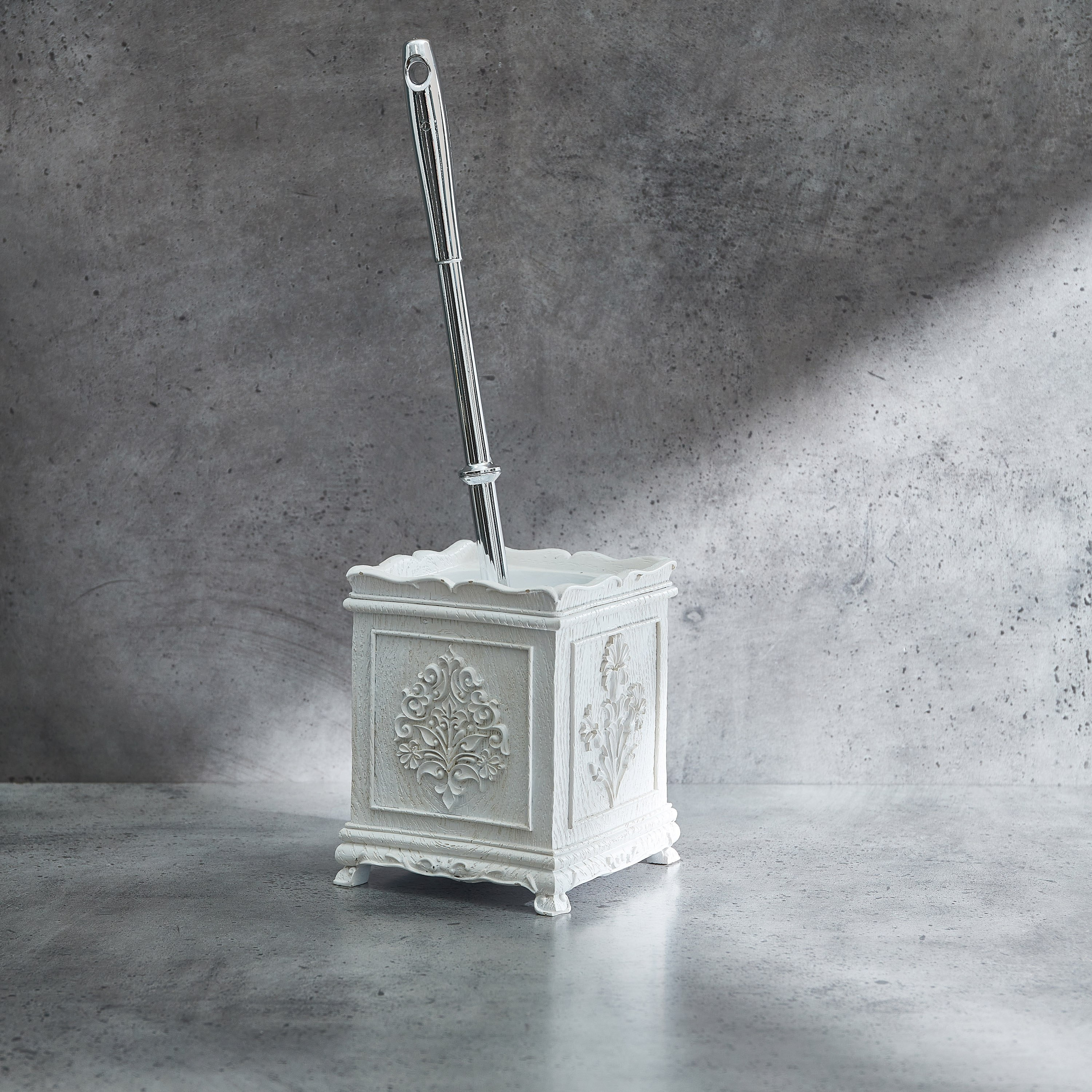 فرشاة حمام بوليستون مع حامل من جايد - 11.5x13.5 سم-hbxdecorandfurnishings-bathroomaccessories-bathroomsets-image-1