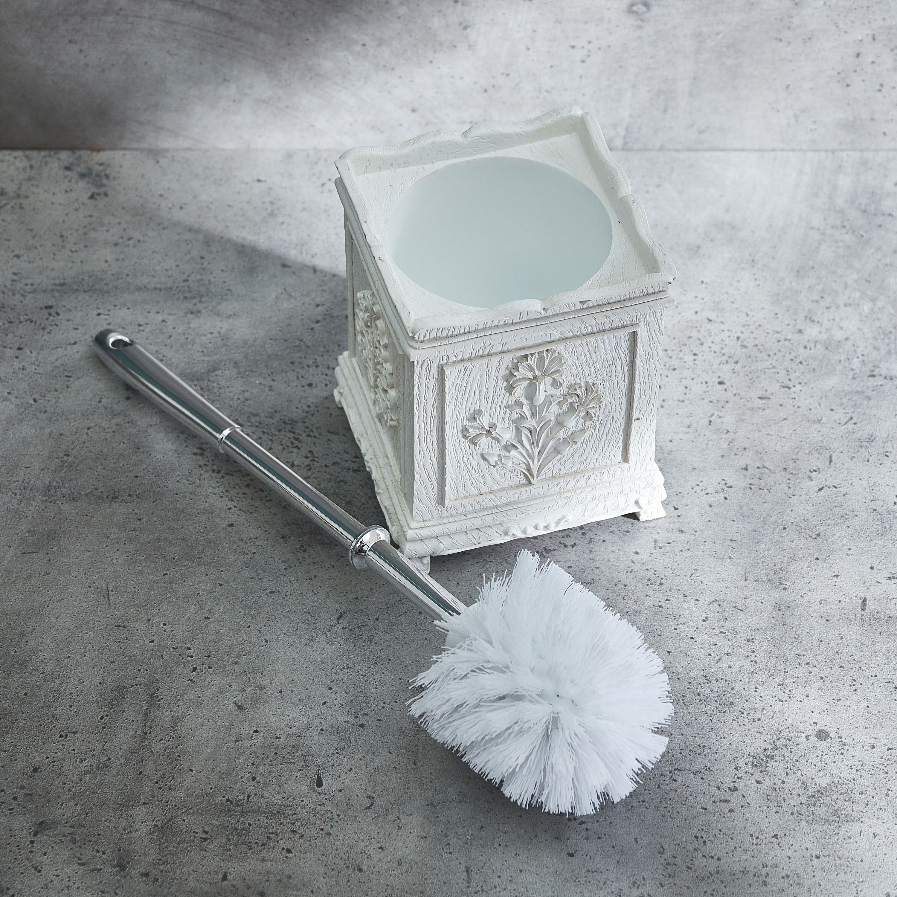فرشاة حمام بوليستون مع حامل من جايد - 11.5x13.5 سم-hbxdecorandfurnishings-bathroomaccessories-bathroomsets-image-5