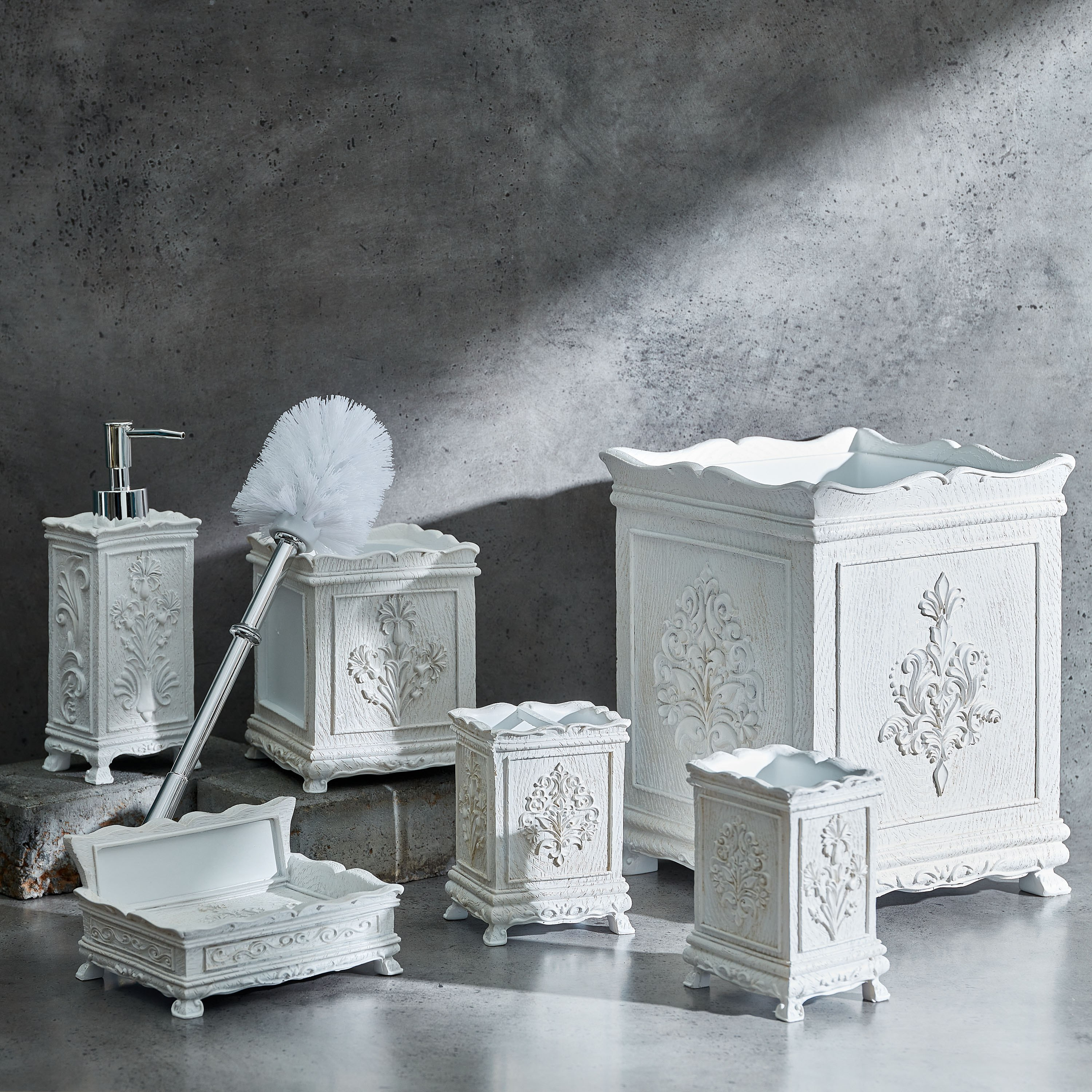 فرشاة حمام بوليستون مع حامل من جايد - 11.5x13.5 سم-hbxdecorandfurnishings-bathroomaccessories-bathroomsets-image-6