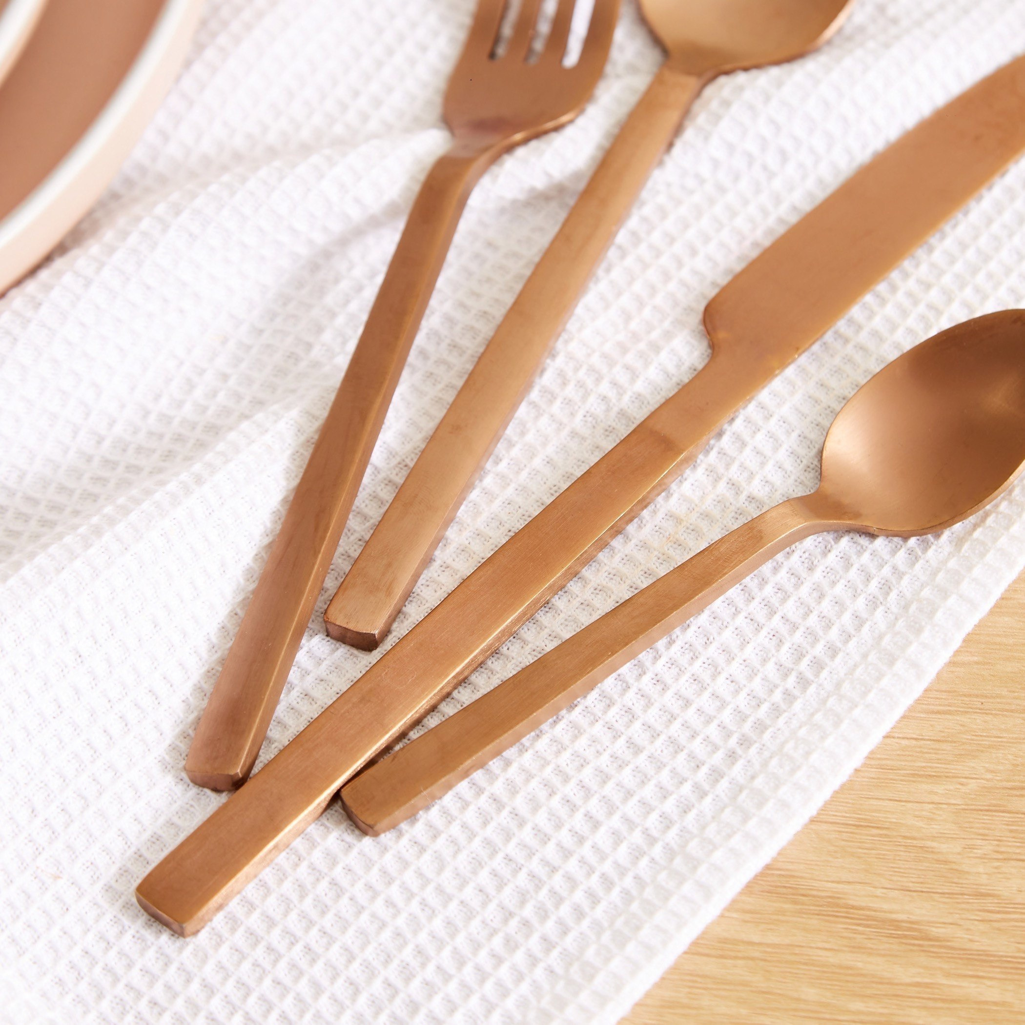 طقم أدوات مائدة مطفي 24 قطعة من فيستيف-hbxhomeware-hbxkitchen-image-3