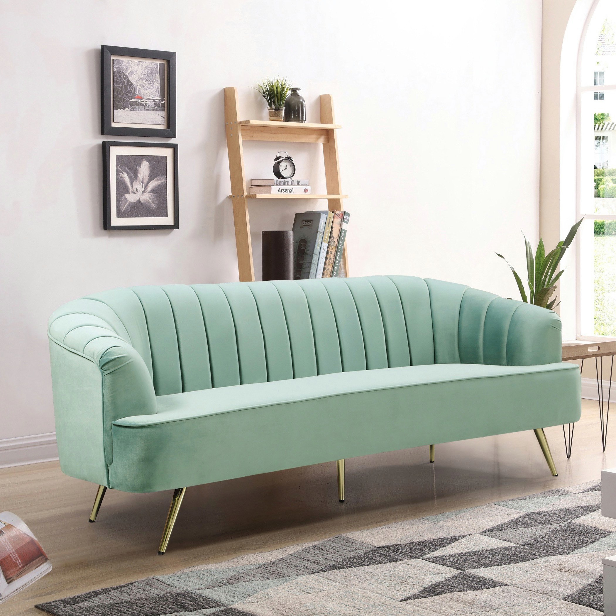 كنبة مخملية 3 مقاعد من ميلروز-hbxlivingroom-sofasandarmchairs-sofas-image-2