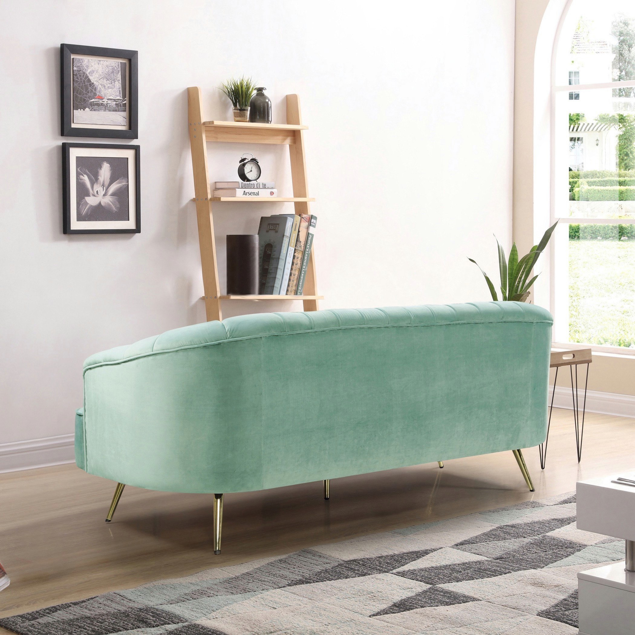 كنبة مخملية 3 مقاعد من ميلروز-hbxlivingroom-sofasandarmchairs-sofas-image-3