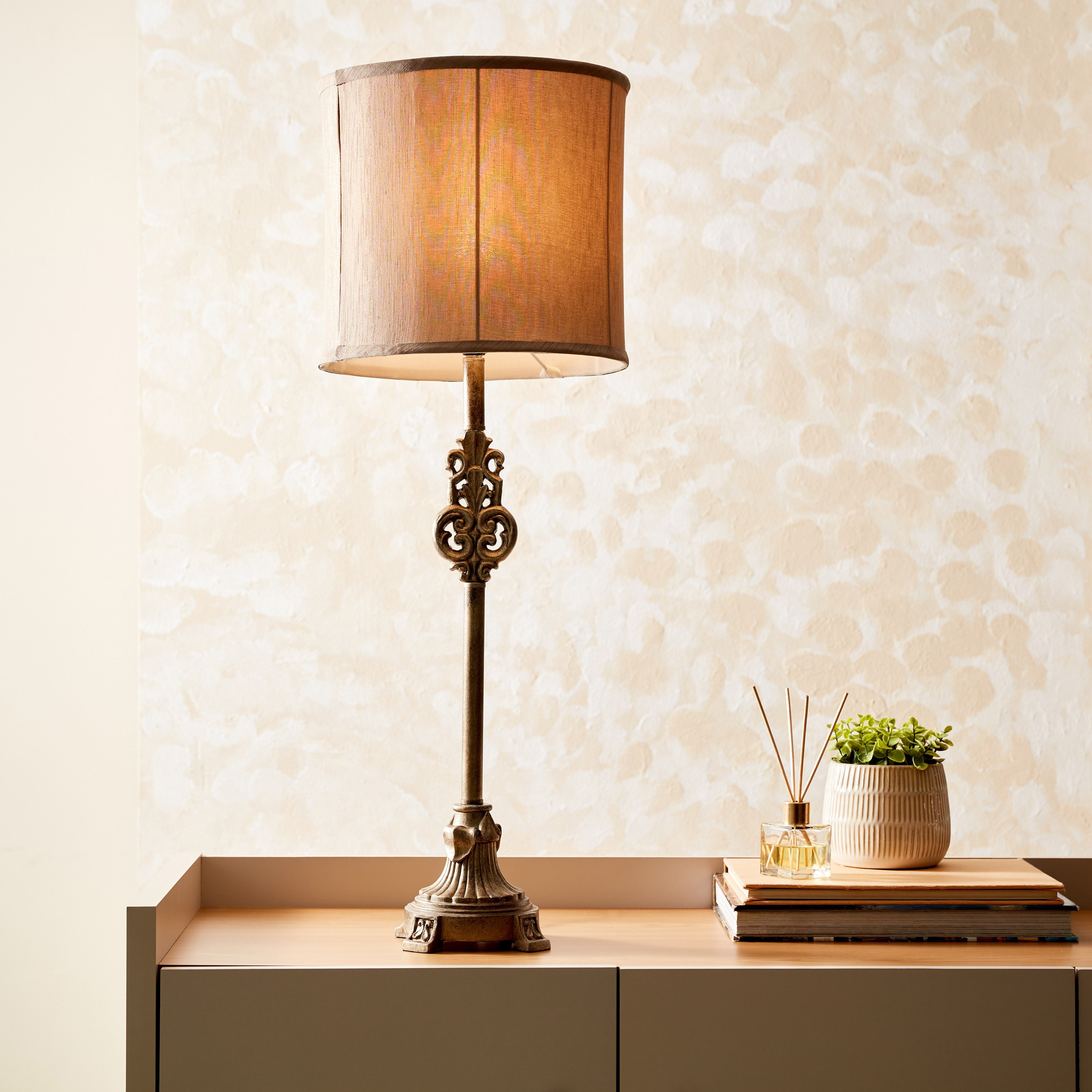 مصباح طاولة راتنج من أريانا - 76 سم-hbxlivingroom-lighting-tablelamps-image-2