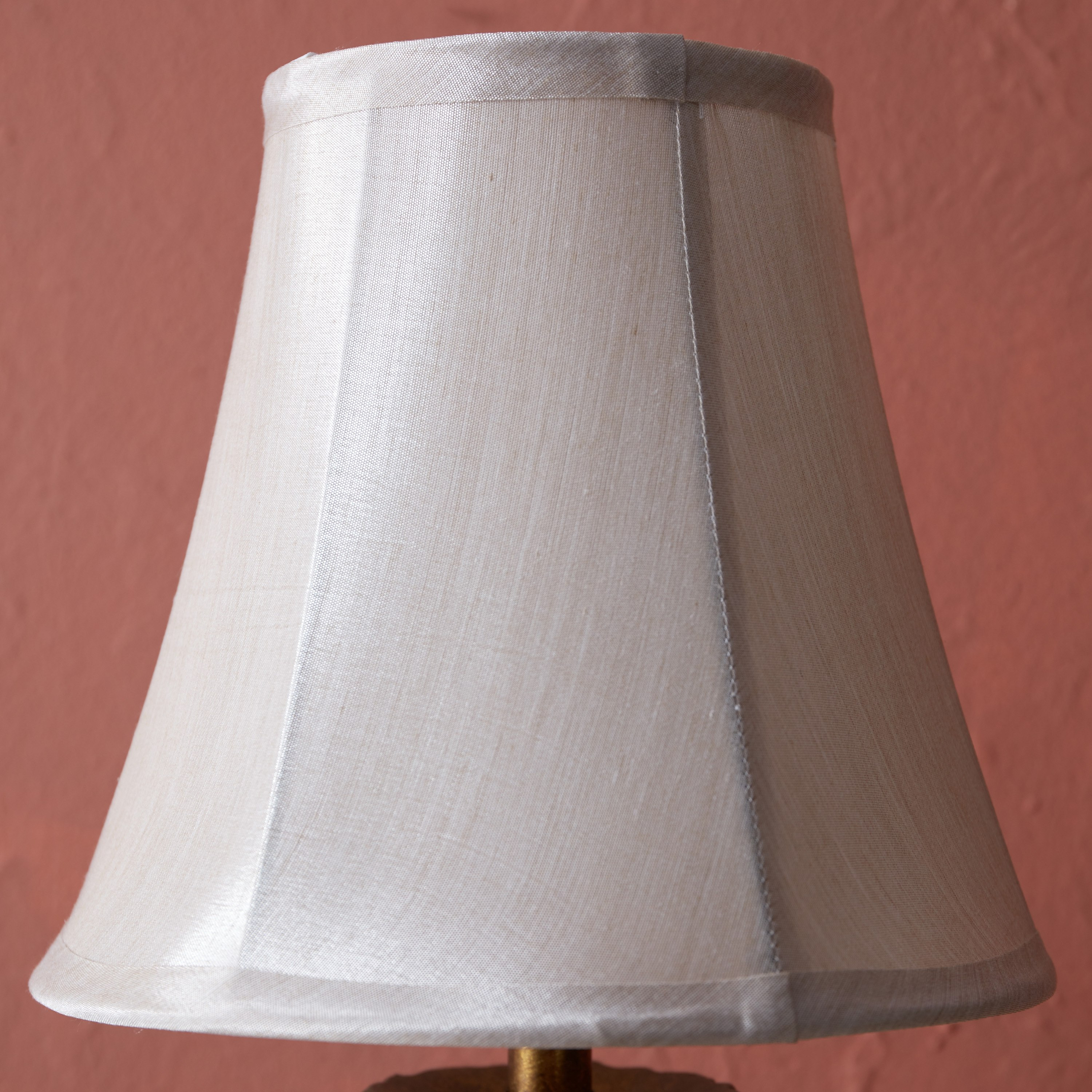 Ariana Resin Antique Style Base Table Lamp - 23x23x62 cm-hbxlivingroom-lighting-tablelamps-image-4