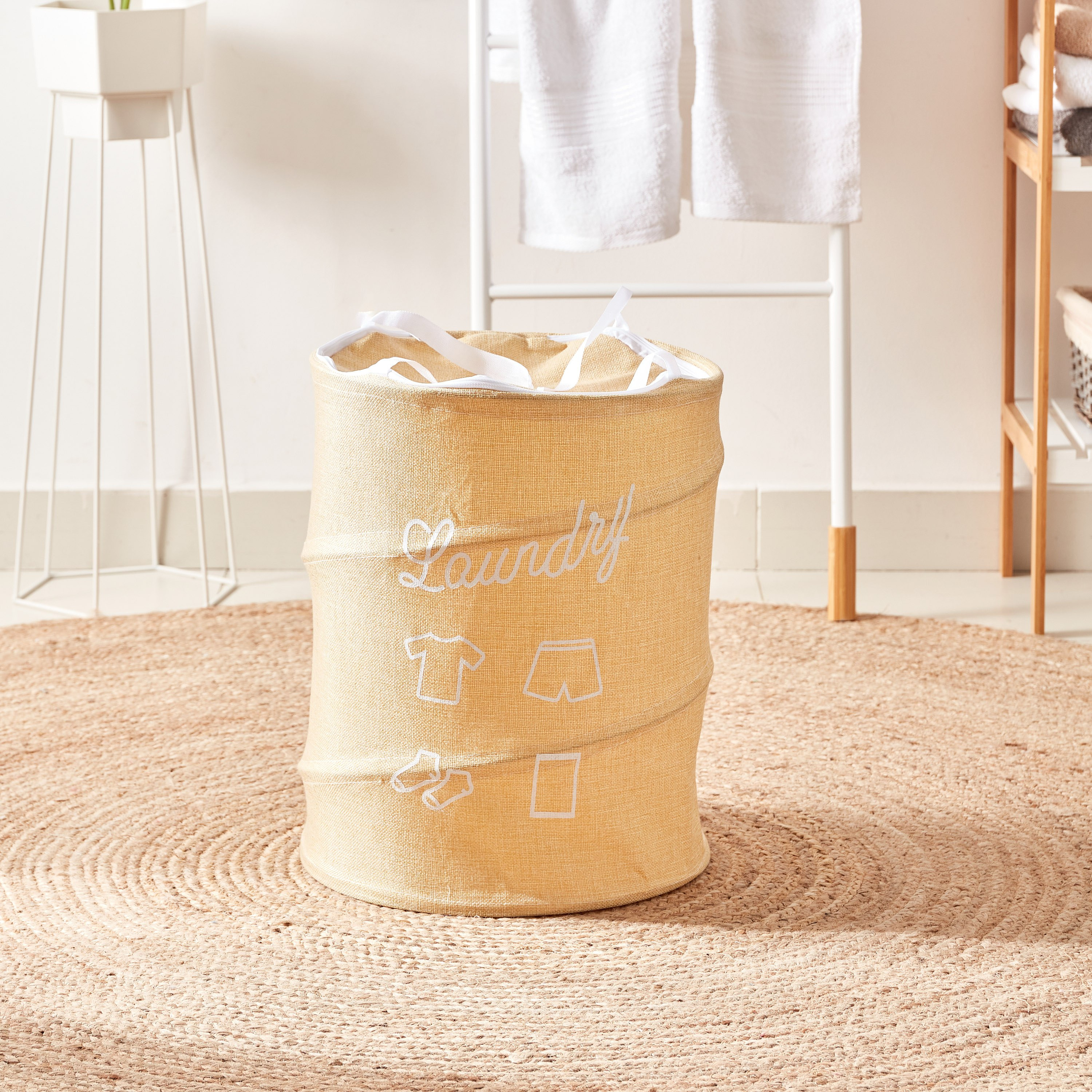 سلة غسيل من فيلينجز - 40x70 سم-hbxhomeware-kidsessentials-kidslaundryhamper-image-1