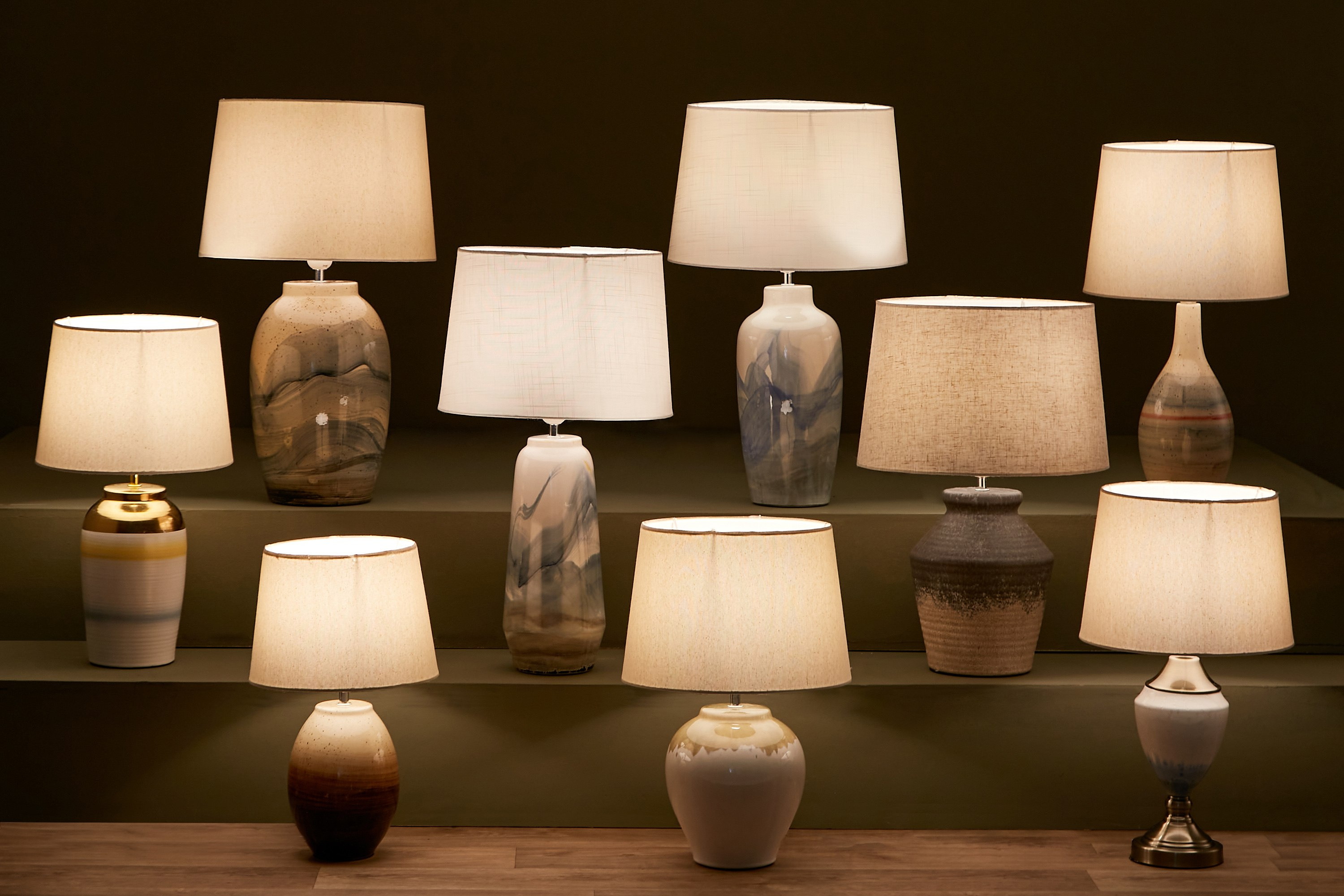 مصباح طاولة سيراميك من زينيا - 30x30x45 سم-hbxlivingroom-lighting-tablelamps-image-6