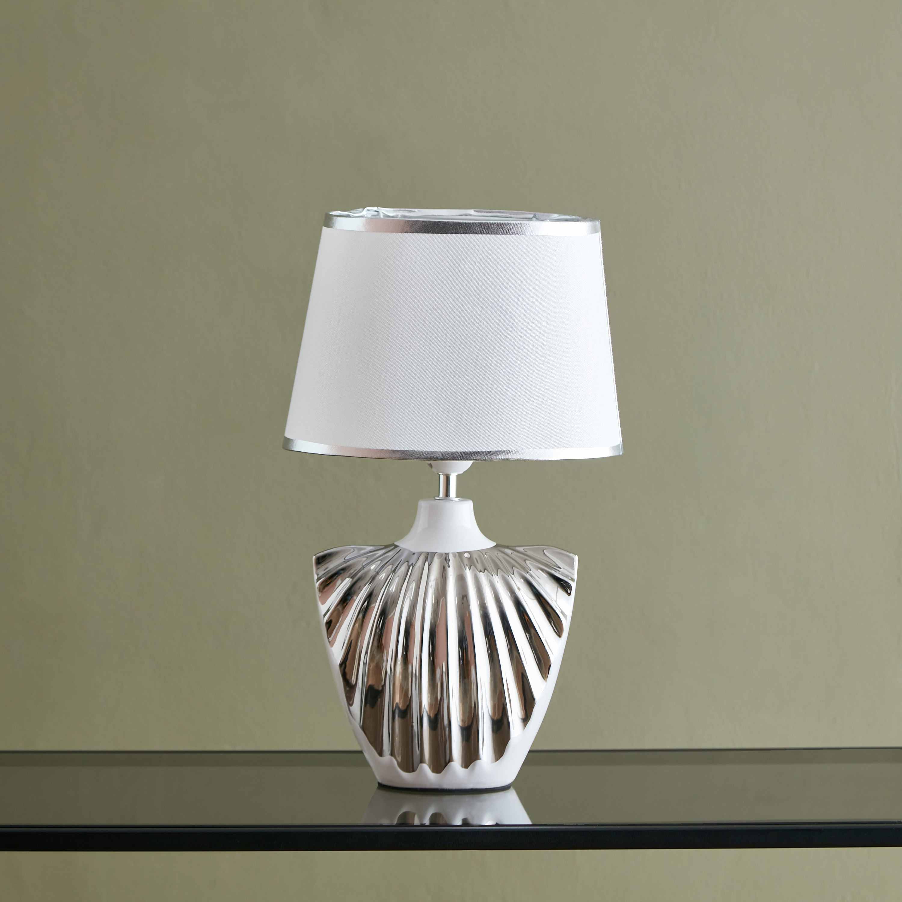مصباح طاولة سيراميك من زينيا - 27x16x42 سم-hbxlivingroom-lighting-tablelamps-image-1