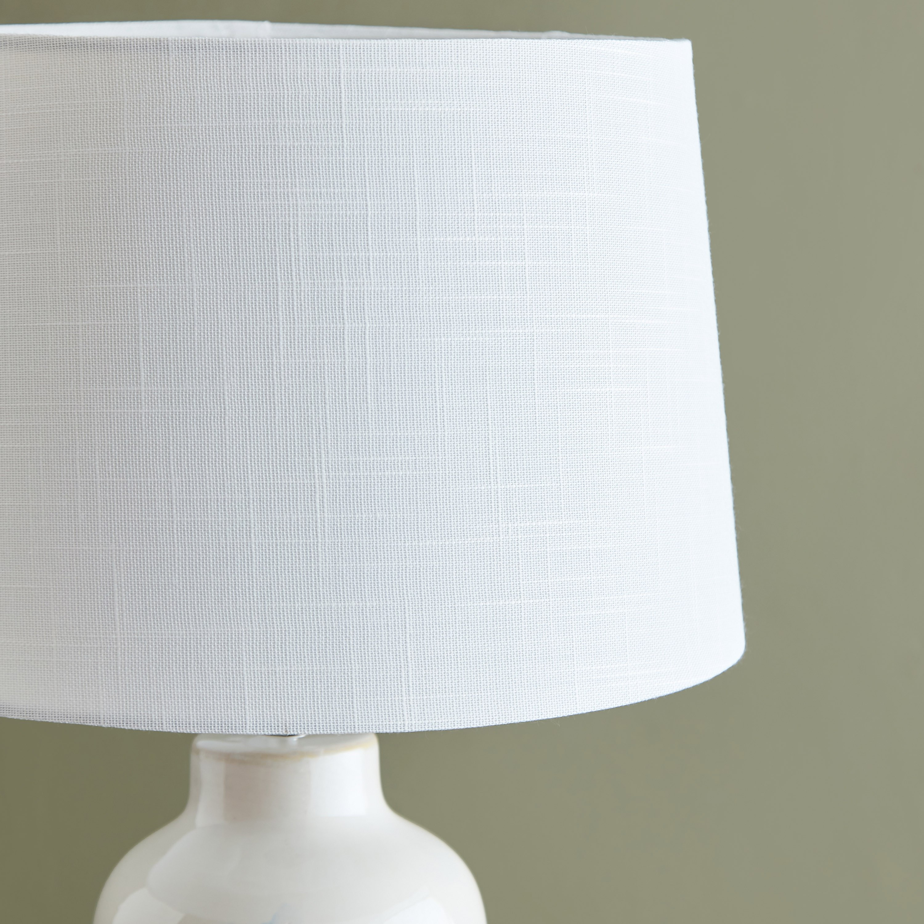 مصباح طاولة سيراميك من زينيا - 35x35x58 سم-hbxlivingroom-lighting-tablelamps-image-3