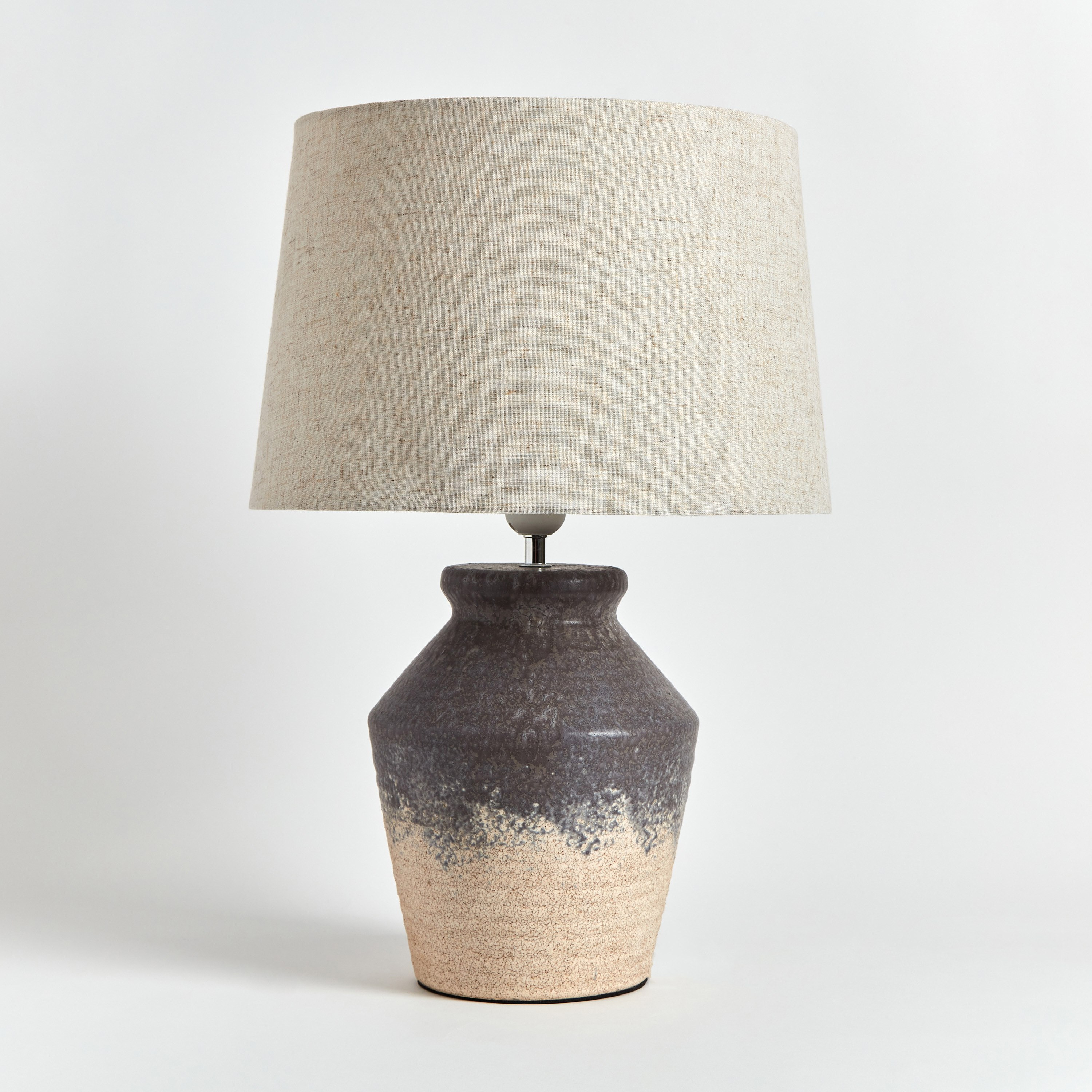 مصباح طاولة سيراميك من زينيا - 35x35x48 سم-hbxlivingroom-lighting-tablelamps-image-7