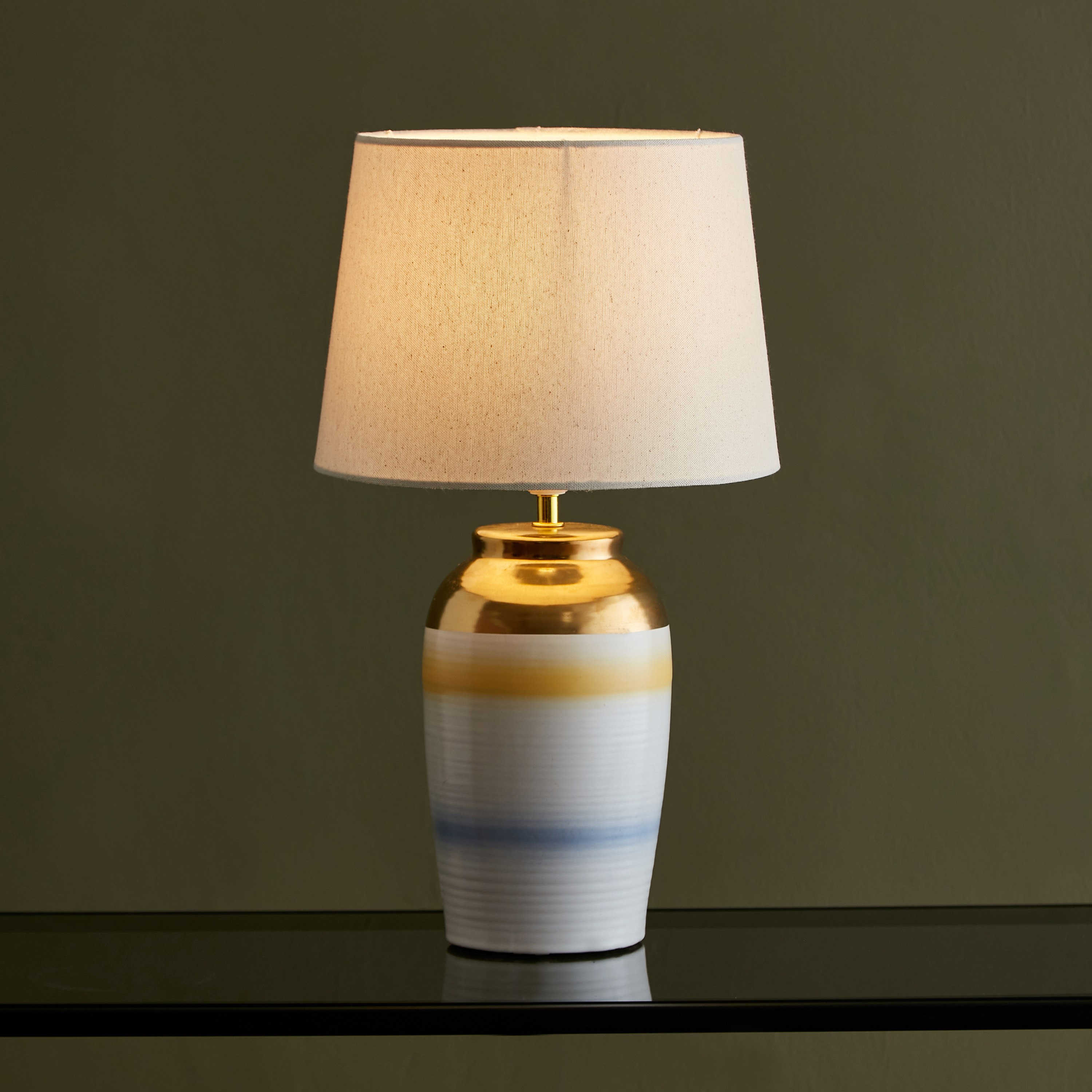 مصباح طاولة سيراميك من زينيا - 28x28x48 سم-hbxlivingroom-lighting-tablelamps-image-2
