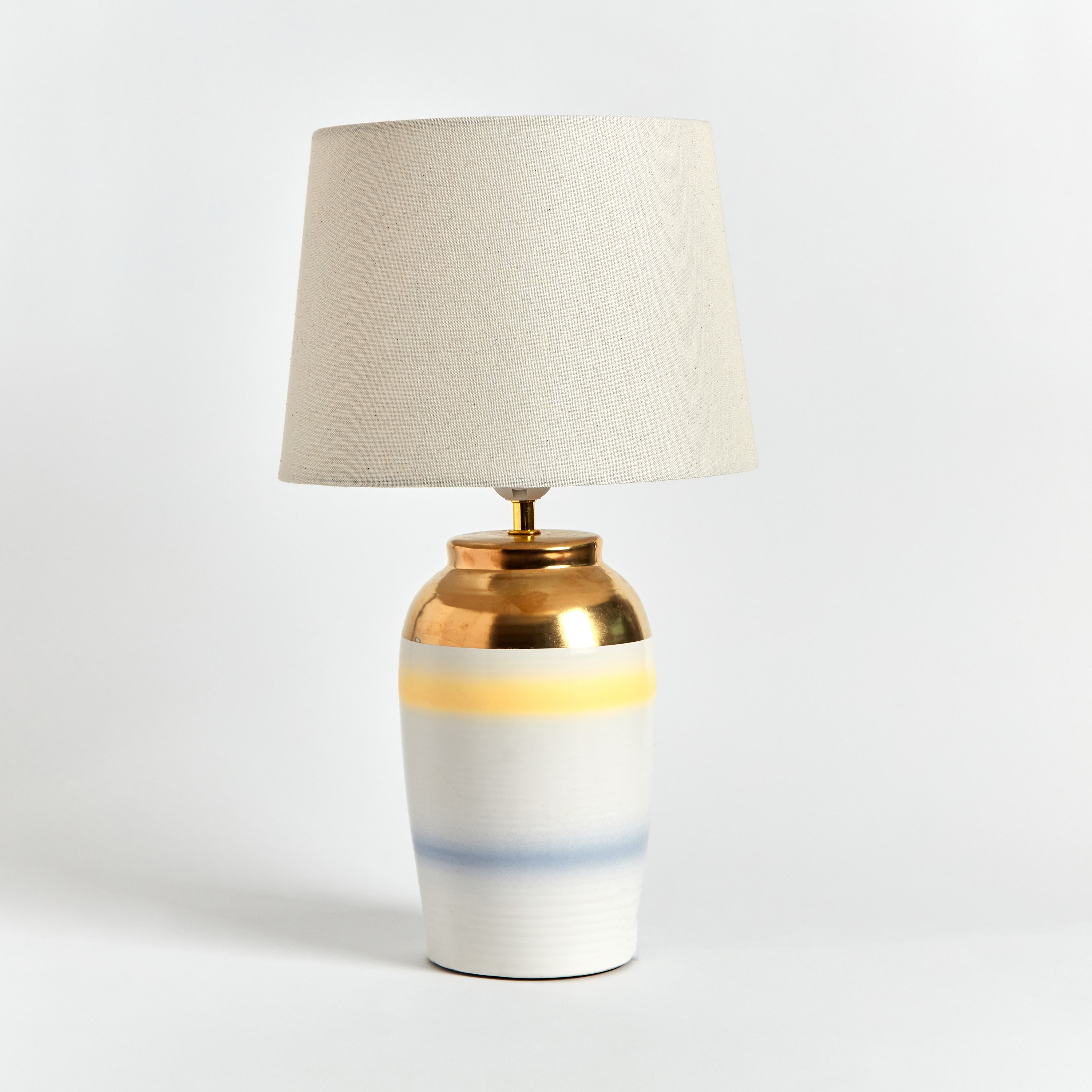 مصباح طاولة سيراميك من زينيا - 28x28x48 سم-hbxlivingroom-lighting-tablelamps-image-7