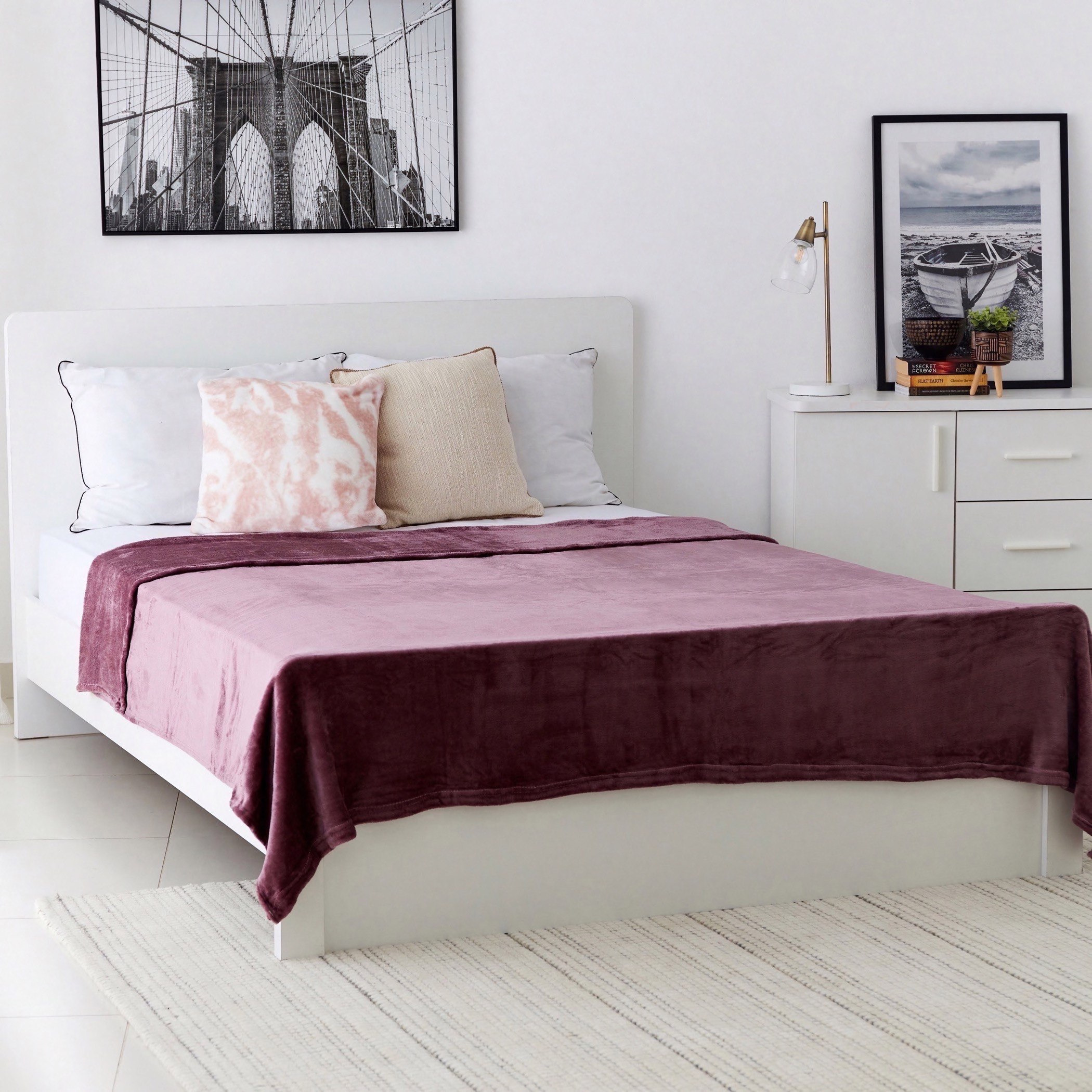Nova Solid Flannel Queen Blanket - 200x220 cm-hbxhomeware-hbxbedroom-image-5