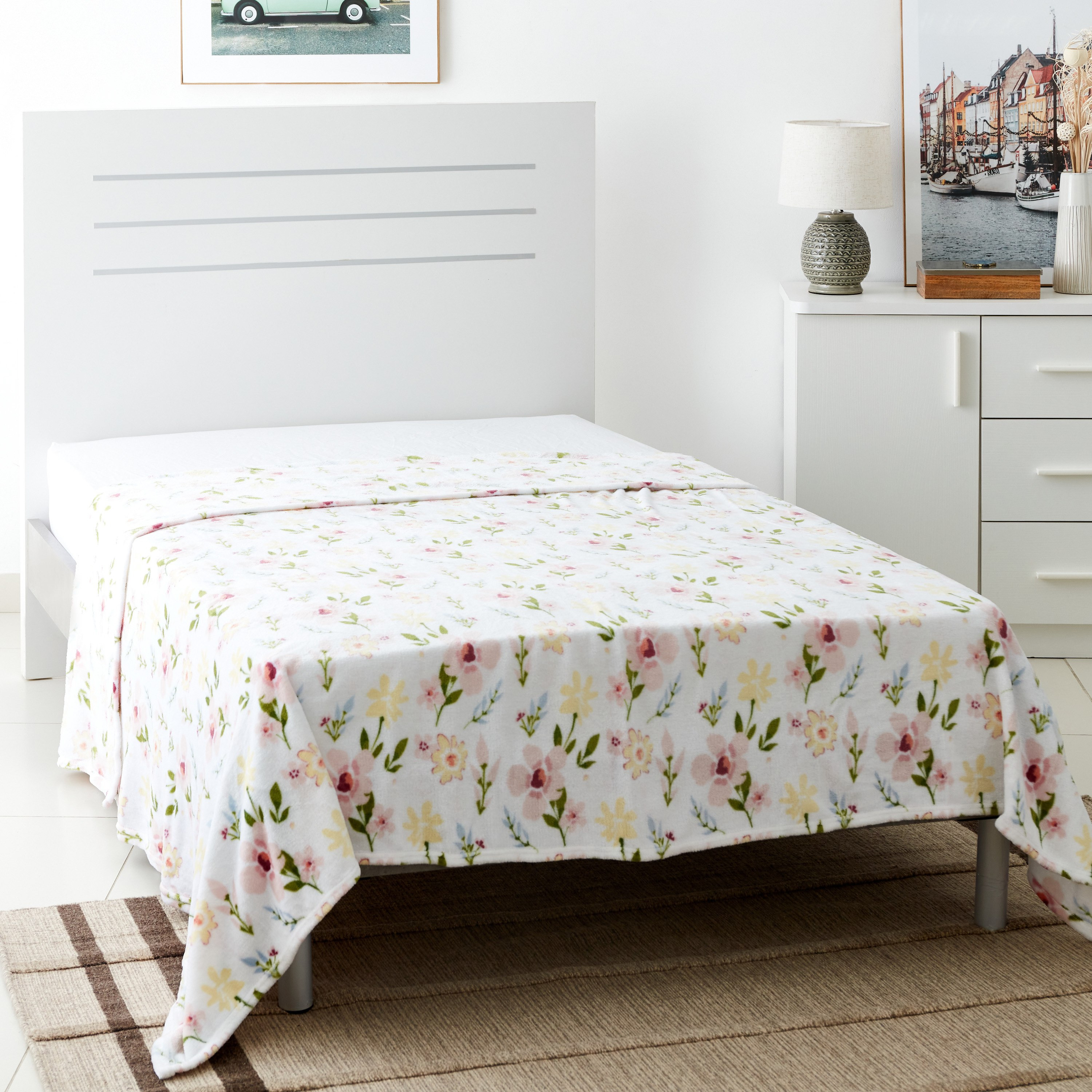 Matrix Fiona Printed Flannel Twin Blanket - 150x200 cm-hbxhomeware-hbxbedroom-image-1