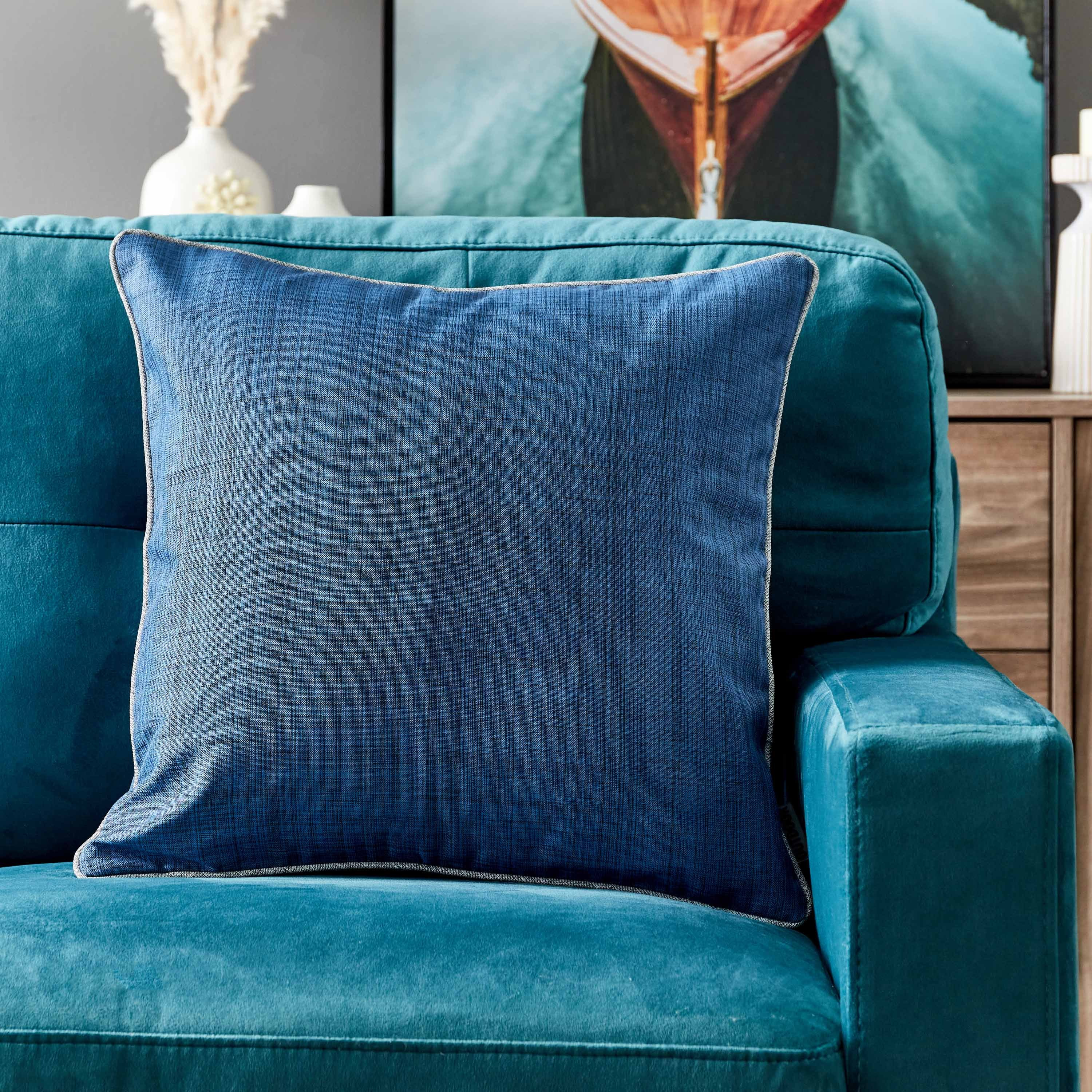 وسادة محشوة سادة من ألين - 45x45 سم-hbxlivingroom-furnishings-cushionsandcovers-filledcushions-image-1