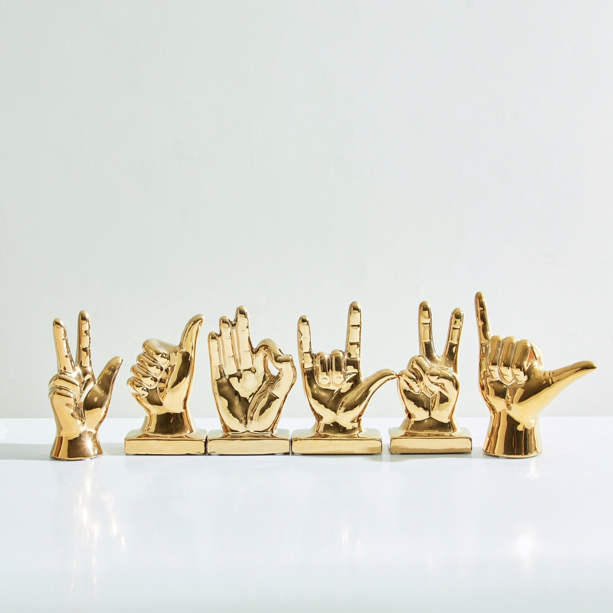 Aloha Ceramic Victory V Kids Accent - 9.2x6x16.5 cm-hbxhomeware-hbxkidsandyouth-image-5