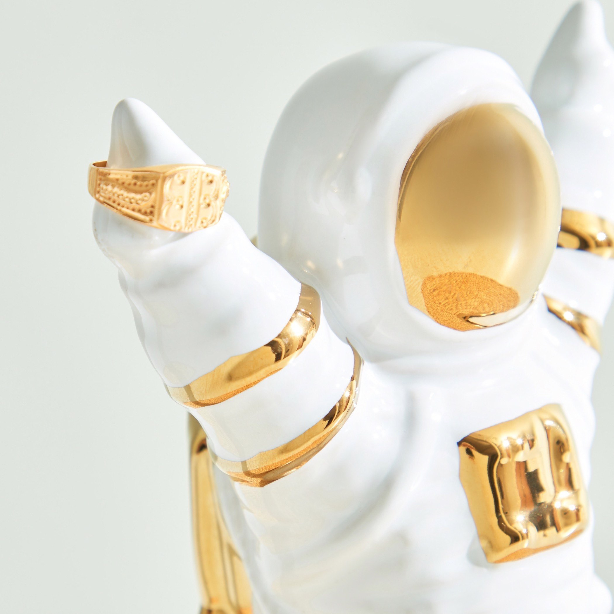Aloha Ceramic Astronaut Kids Accent - 13x9x20 cm-hbxhomeware-hbxkidsandyouth-image-3